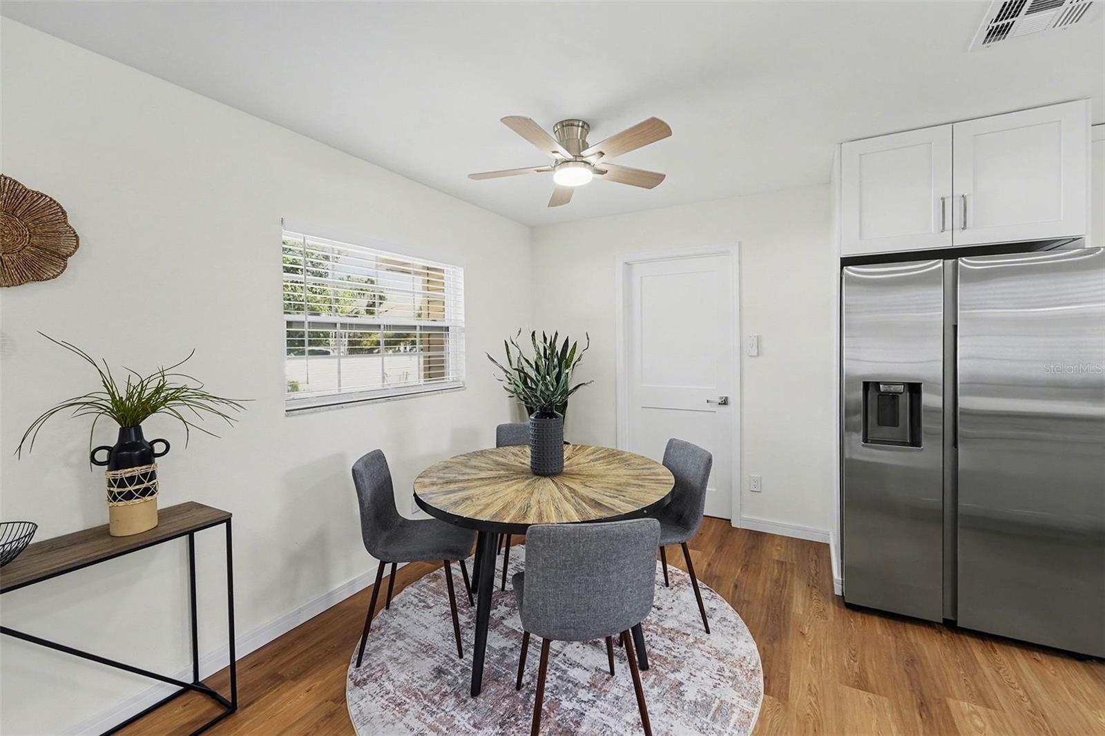 Image 7 of 31 For 6511 Sawyer Court