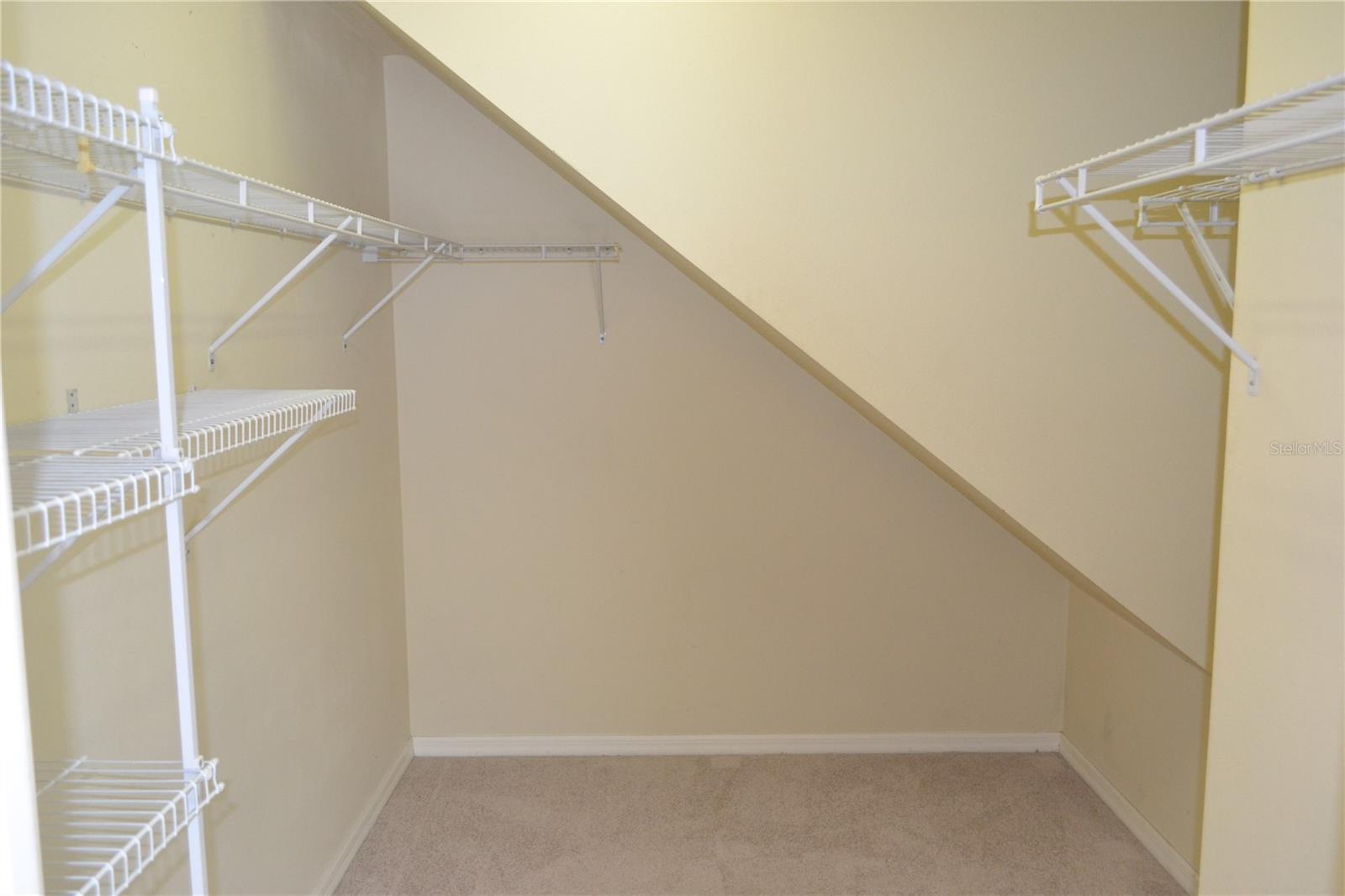 Image 18 of 32 For 27353 Edenfield Drive