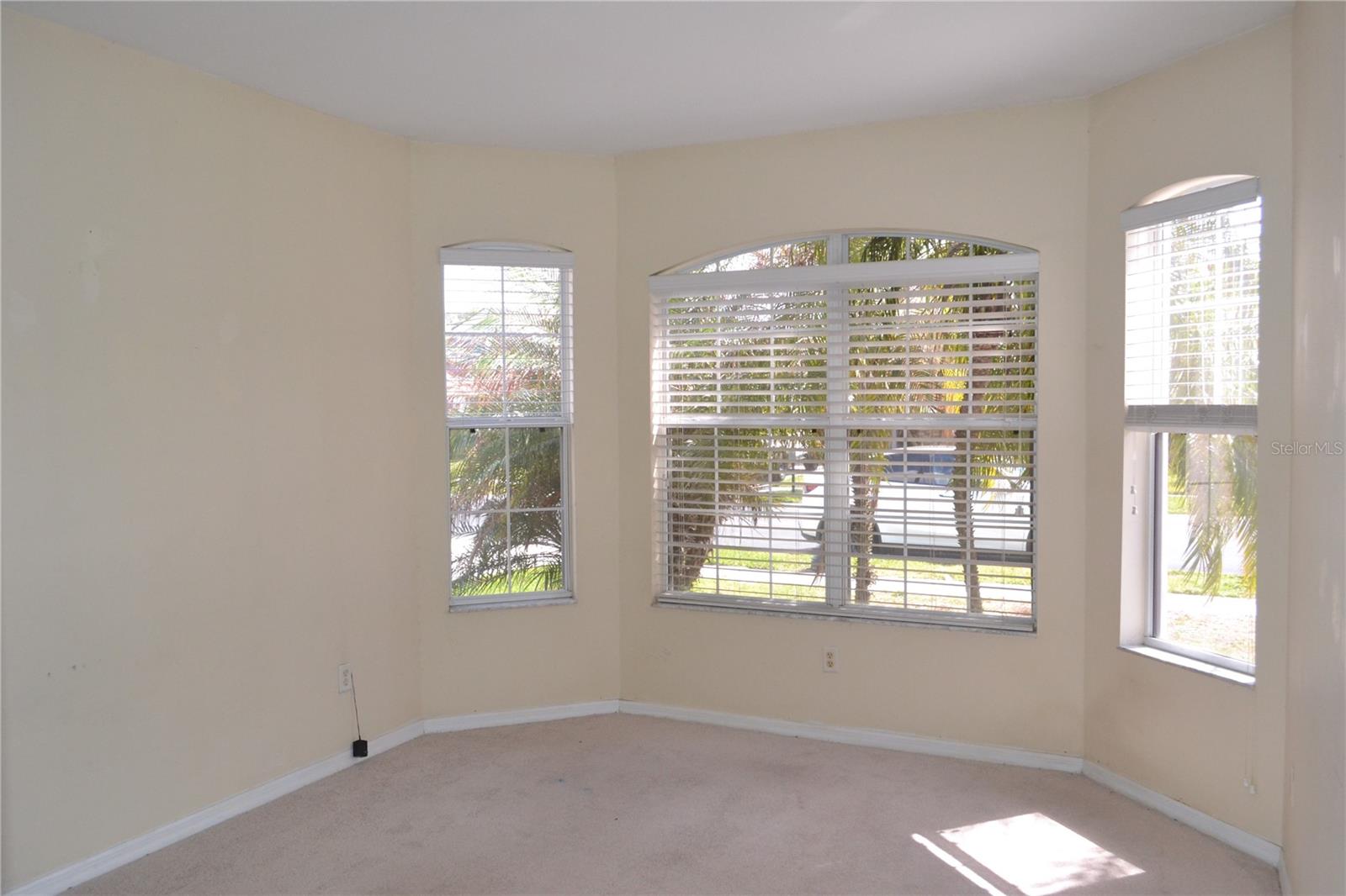 Image 22 of 32 For 27353 Edenfield Drive