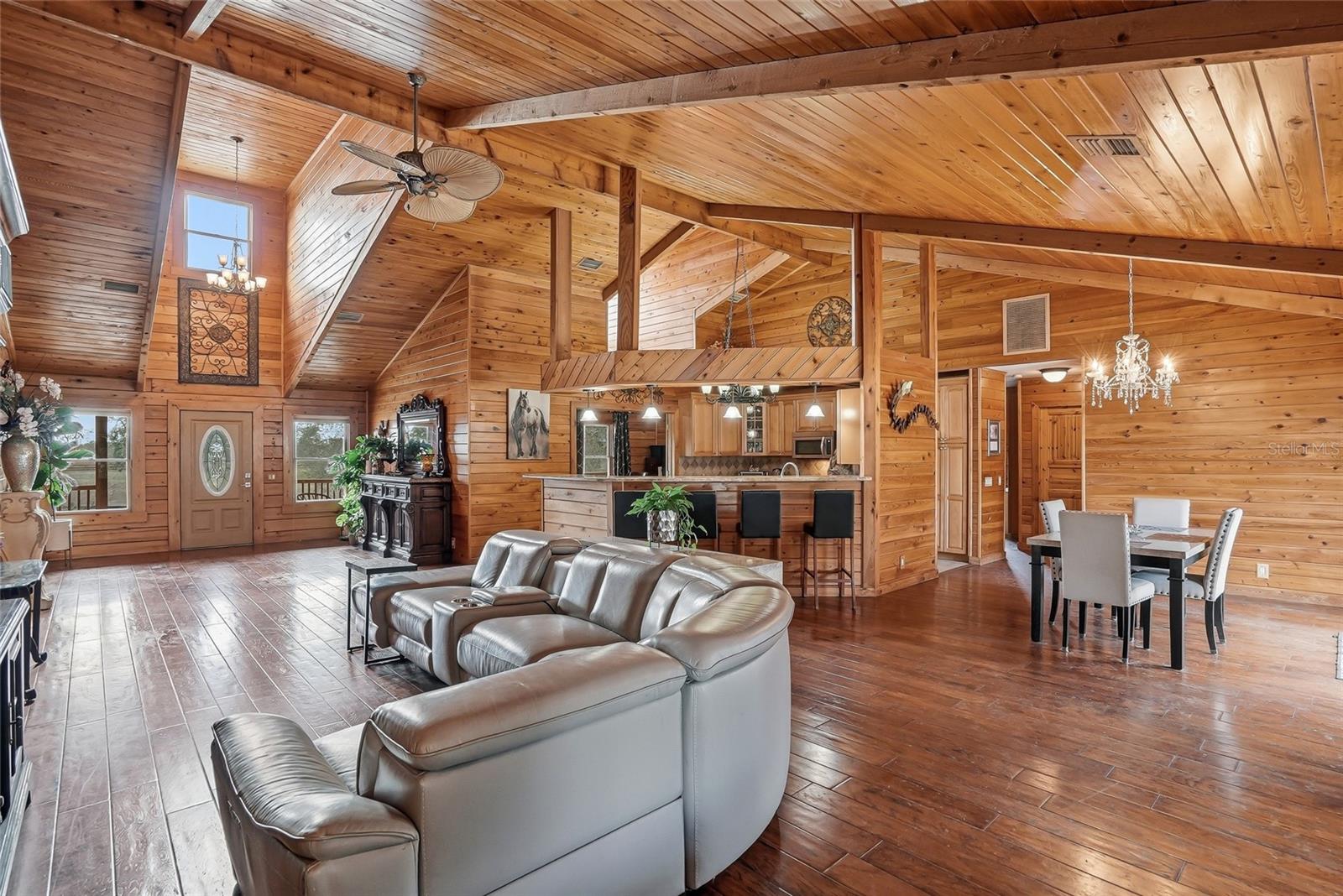 Image 17 of 95 For 39730 Carlton Road