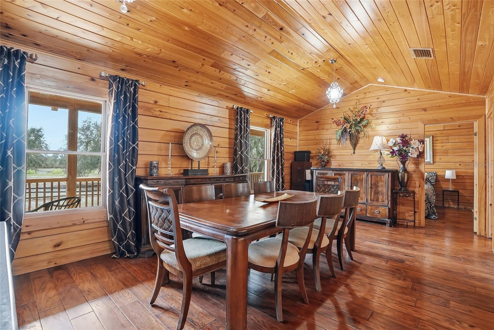 Image 28 of 95 For 39730 Carlton Road