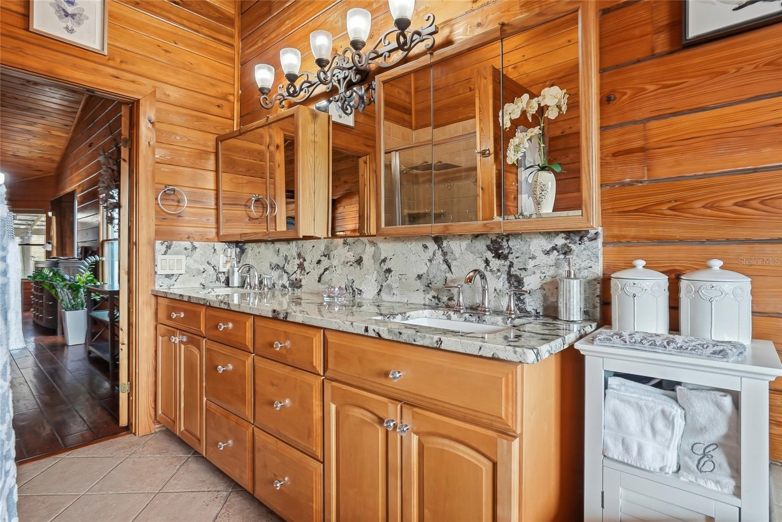 Image 37 of 95 For 39730 Carlton Road