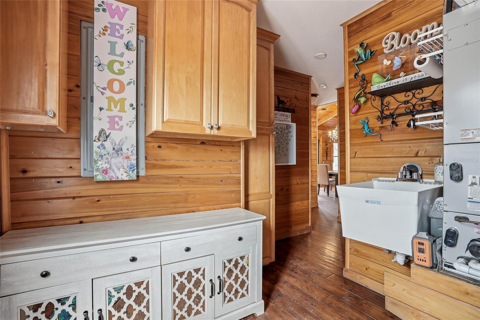 Image 43 of 95 For 39730 Carlton Road