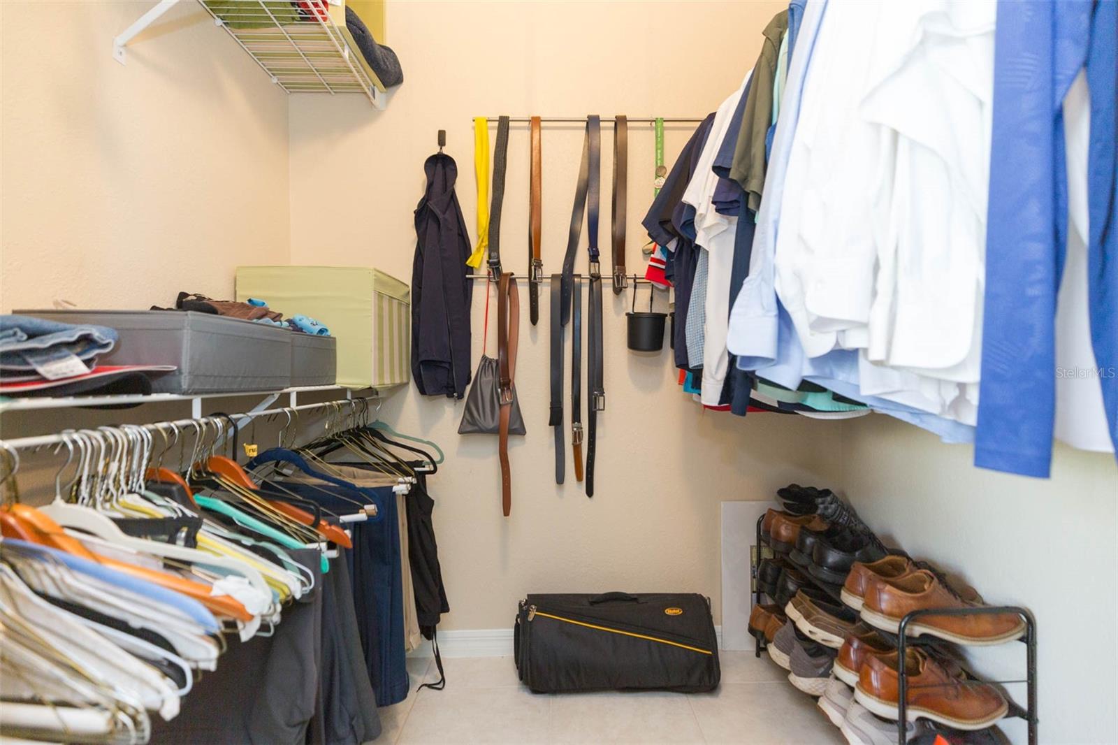 Image 25 of 39 For 821 Normandy Trace Road