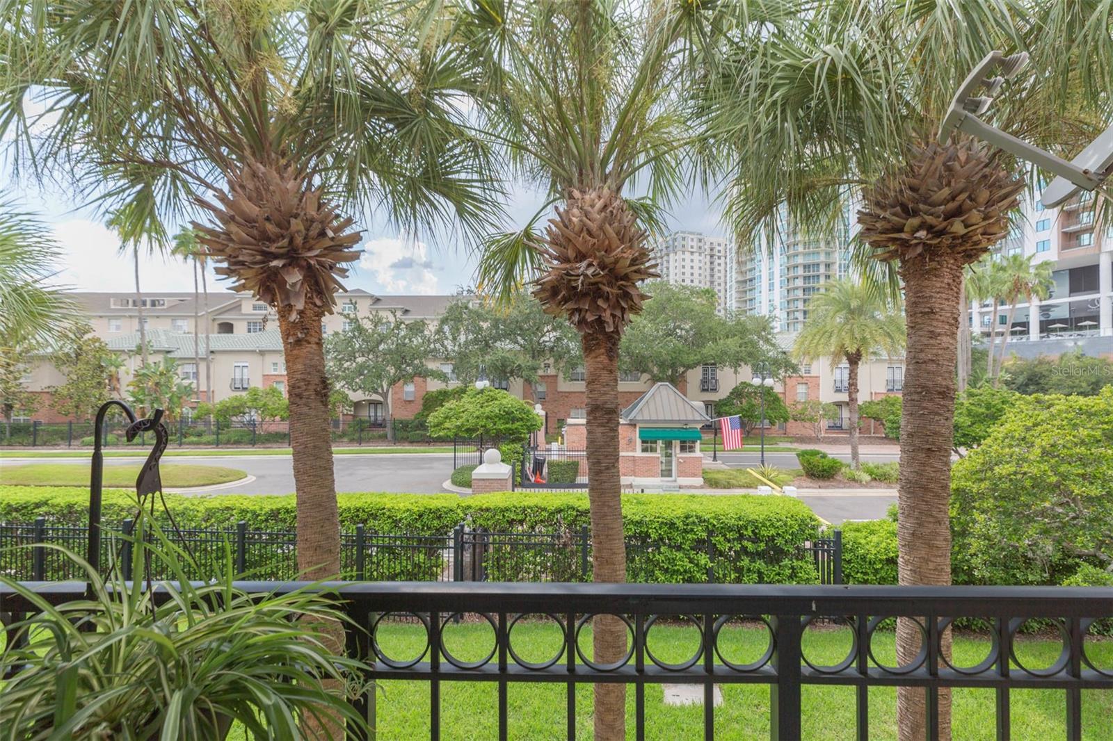 Image 29 of 39 For 821 Normandy Trace Road