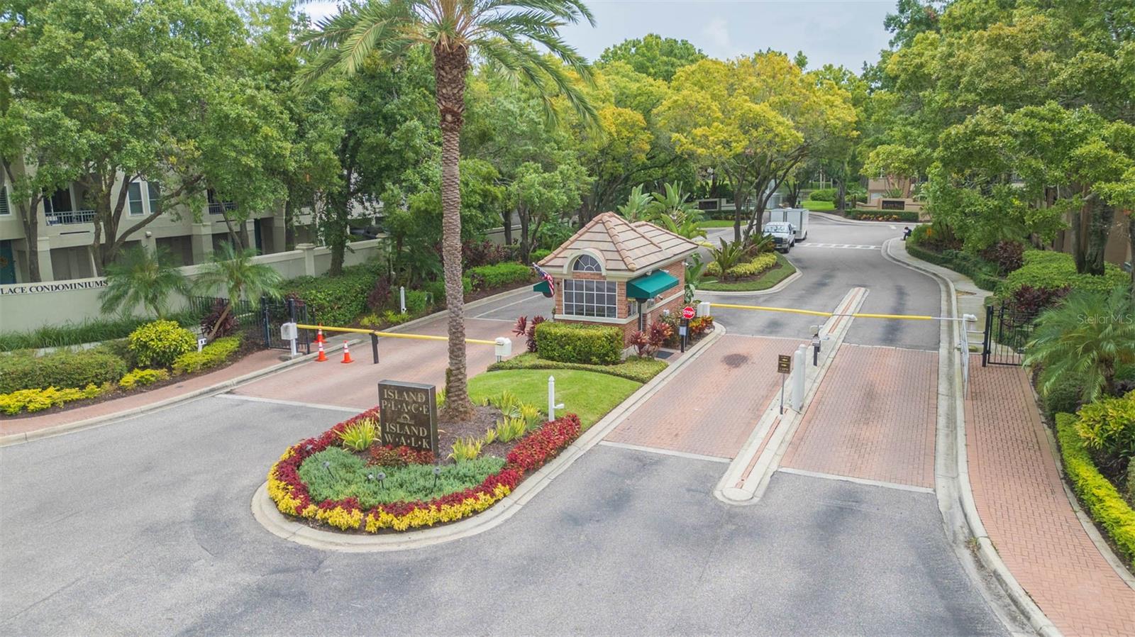 Image 38 of 39 For 821 Normandy Trace Road