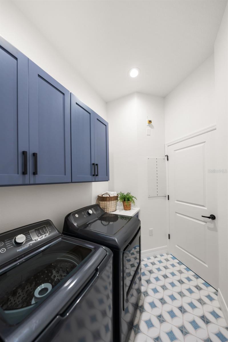 Image 15 of 44 For 448 Orangewood Drive