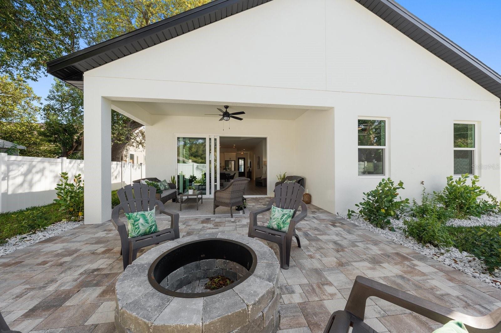 Image 29 of 44 For 448 Orangewood Drive