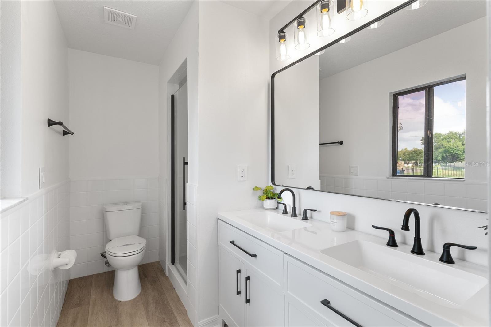 Image 19 of 59 For 4406 Charro Lane