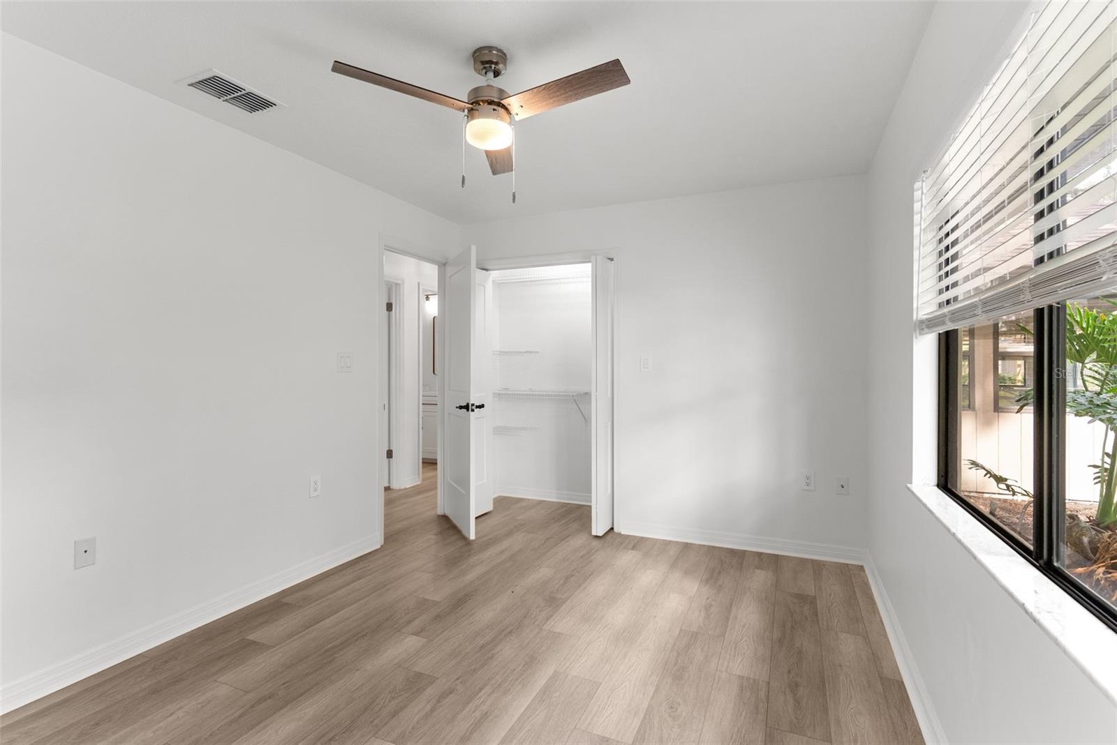 Image 28 of 59 For 4406 Charro Lane