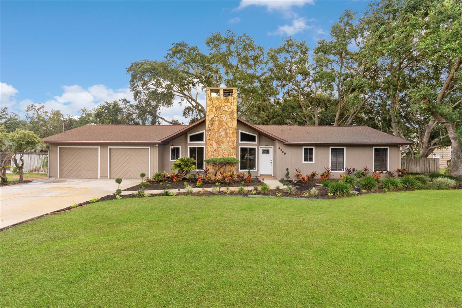 Image 33 of 59 For 4406 Charro Lane