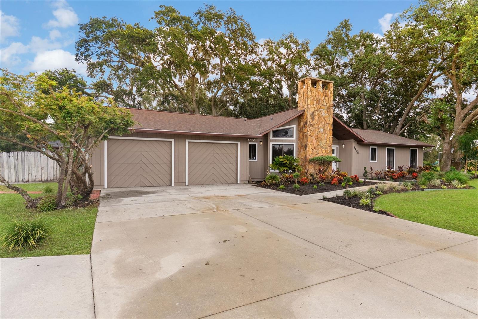 Image 36 of 59 For 4406 Charro Lane