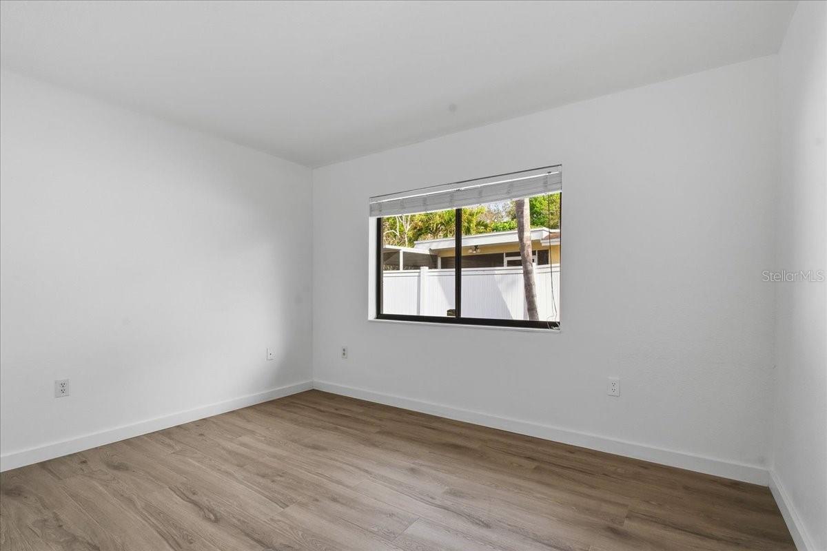 Image 32 of 81 For 9430 Patricia Court