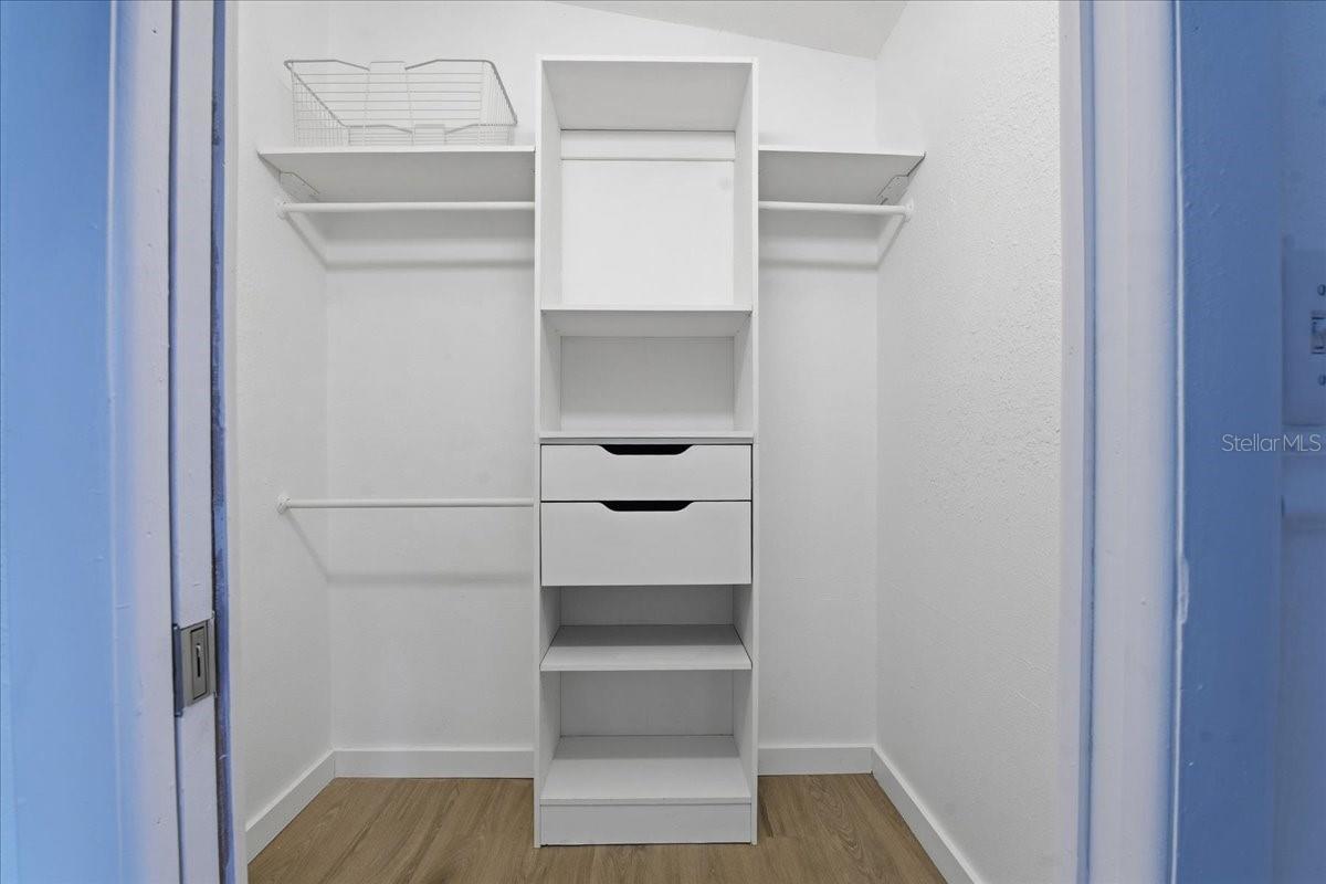 Image 40 of 81 For 9430 Patricia Court