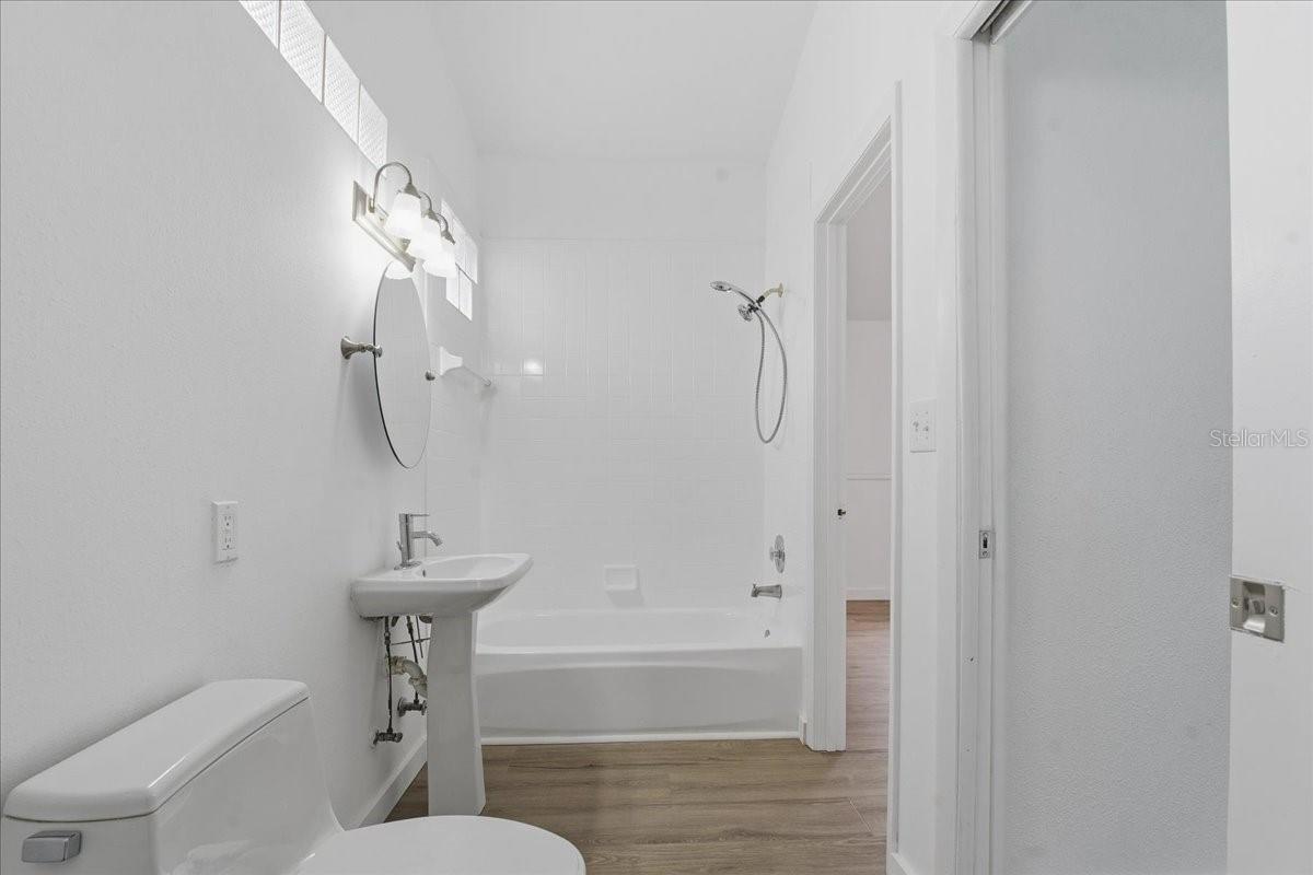 Image 42 of 81 For 9430 Patricia Court