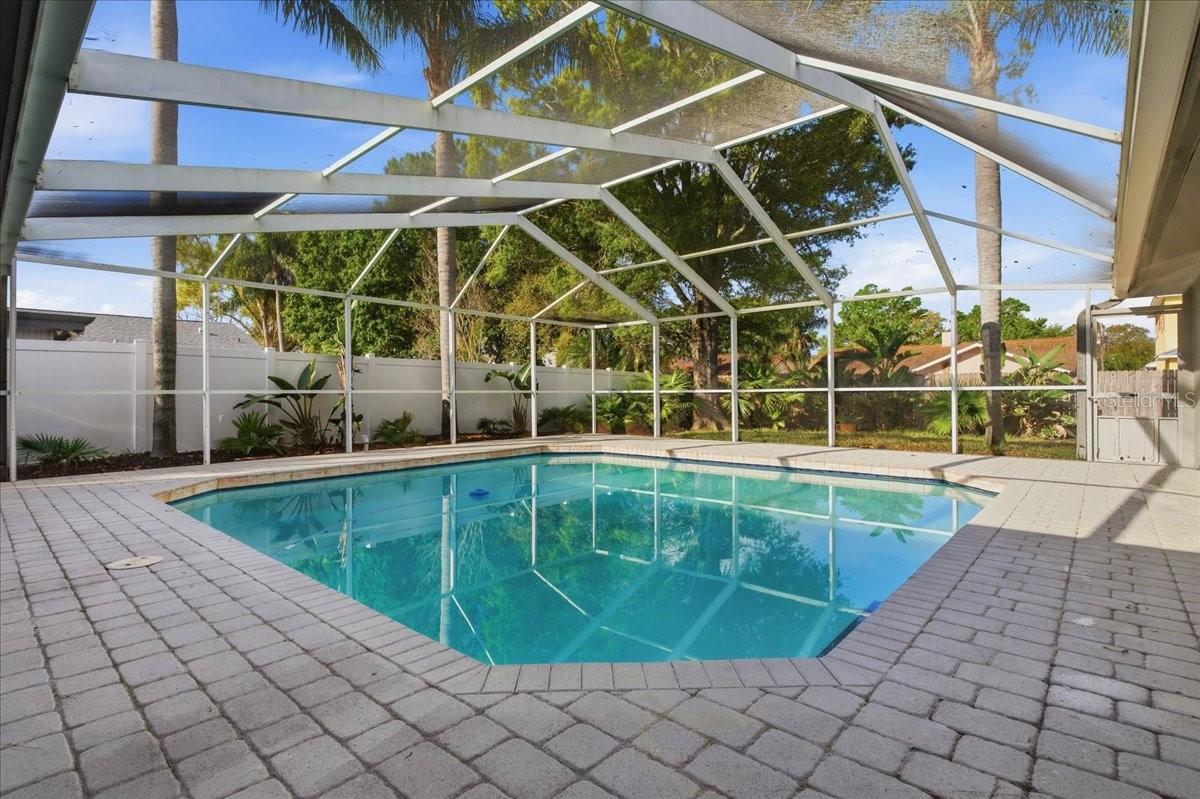 Image 56 of 81 For 9430 Patricia Court