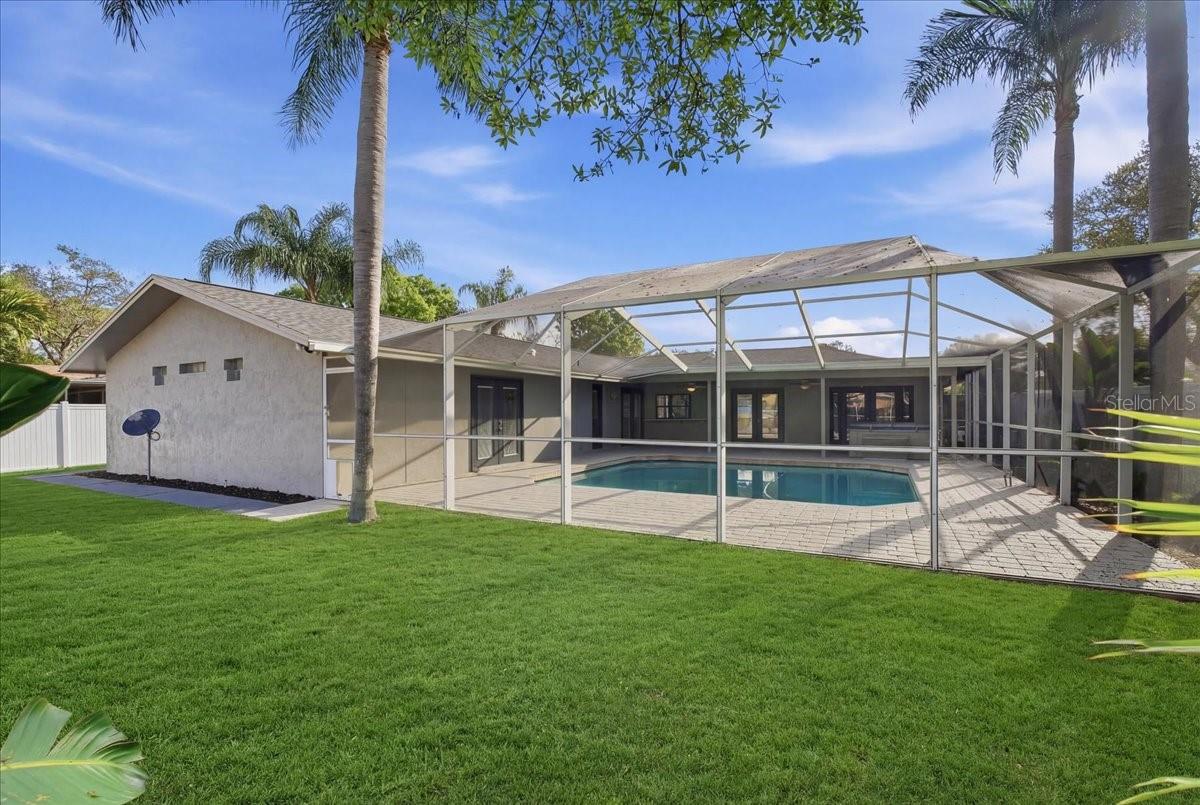 Image 57 of 81 For 9430 Patricia Court