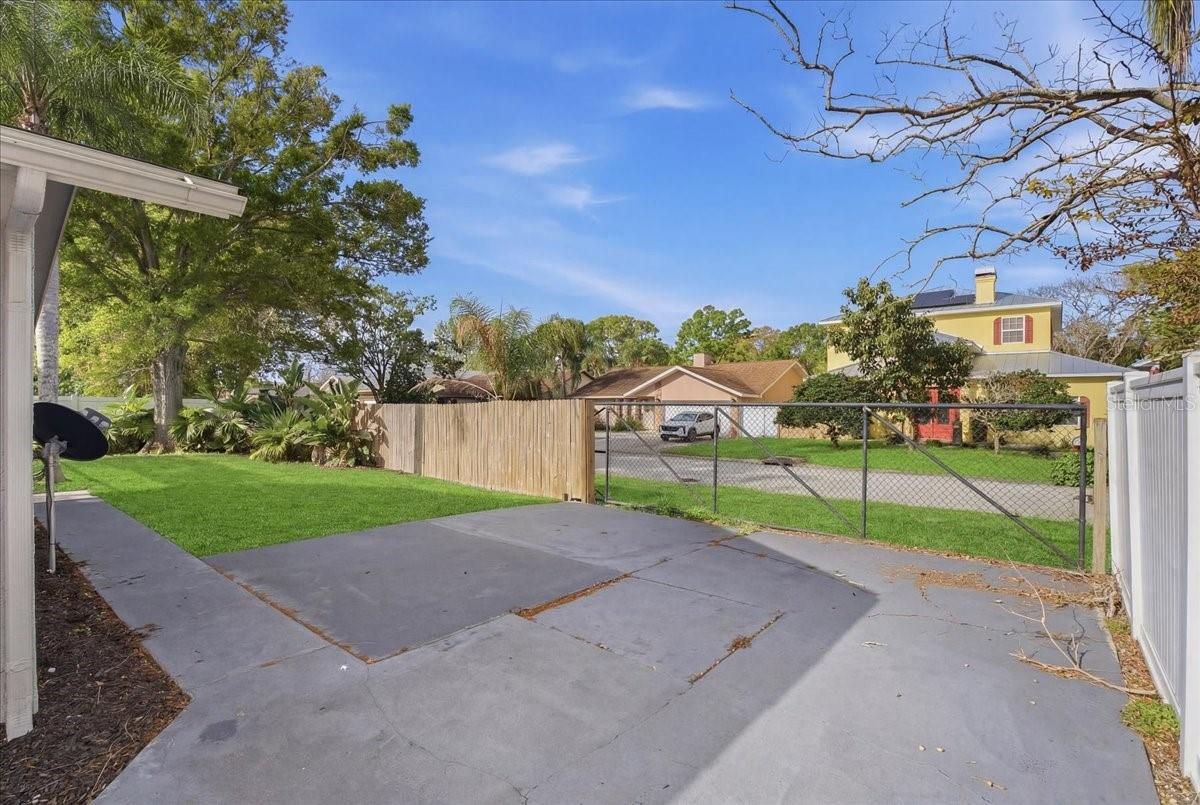 Image 59 of 81 For 9430 Patricia Court