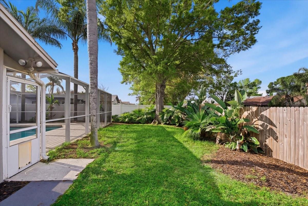 Image 65 of 81 For 9430 Patricia Court