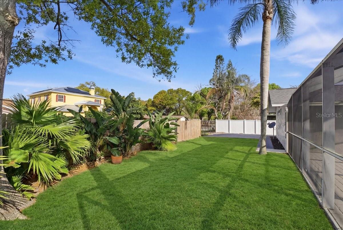 Image 66 of 81 For 9430 Patricia Court