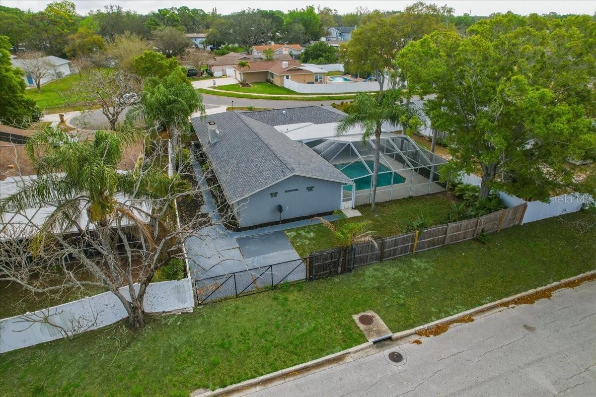 Image 8 of 81 For 9430 Patricia Court