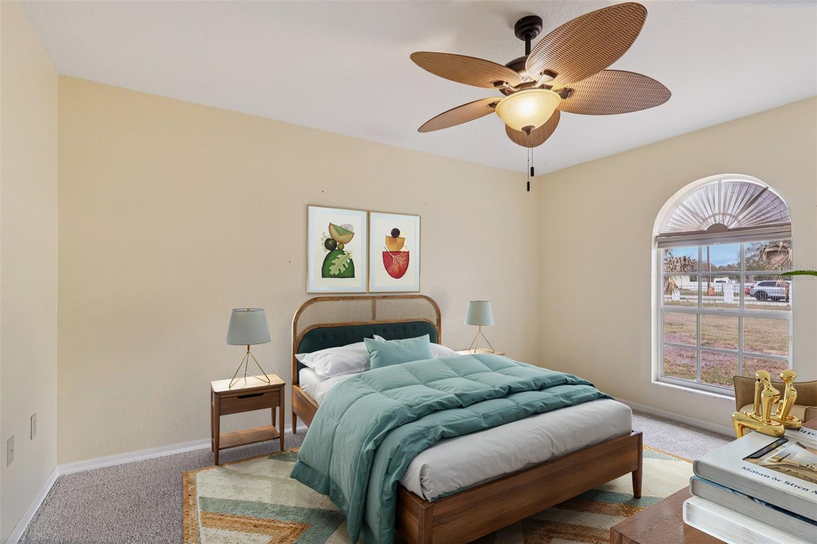 Image 24 of 49 For 7026 Pinehaven Drive