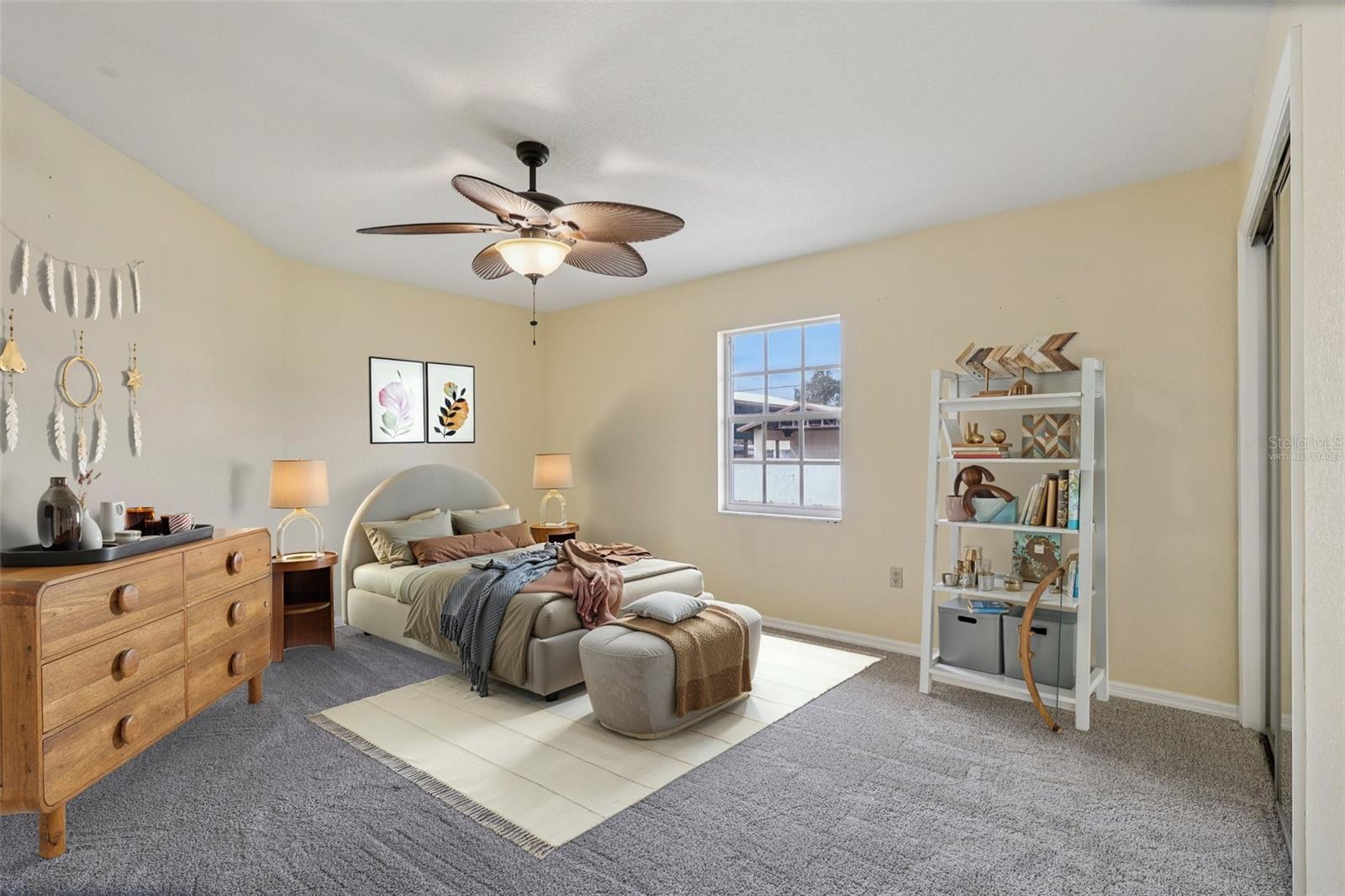 Image 27 of 49 For 7026 Pinehaven Drive