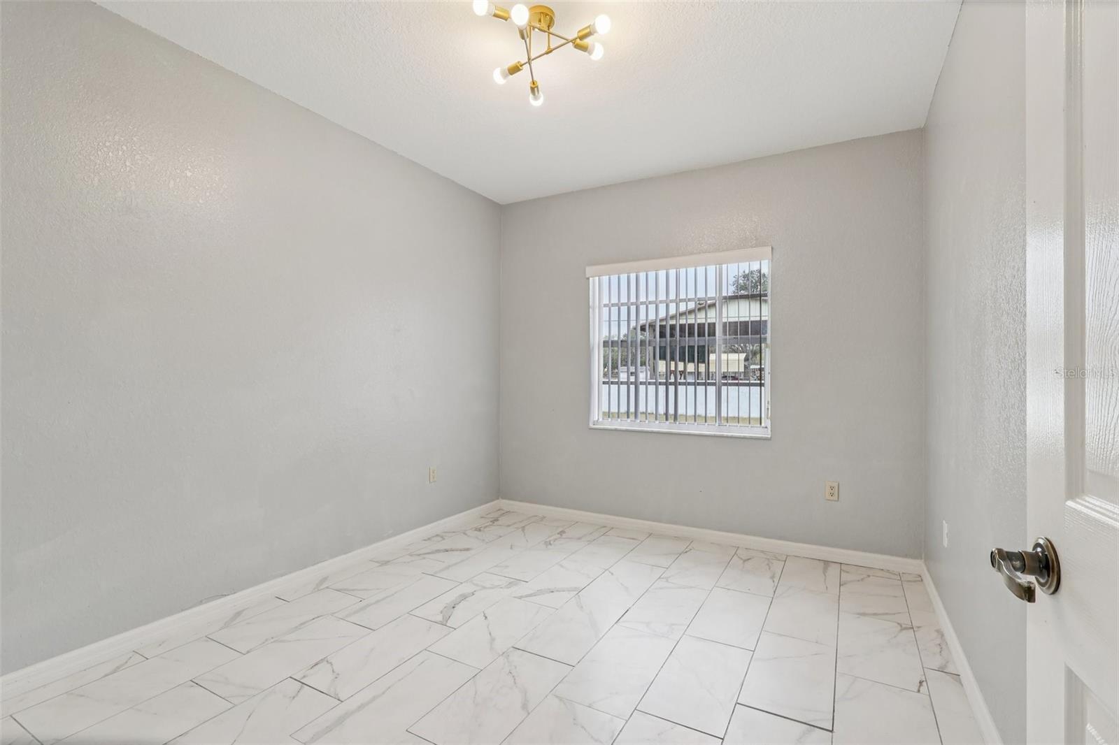 Image 39 of 49 For 7026 Pinehaven Drive