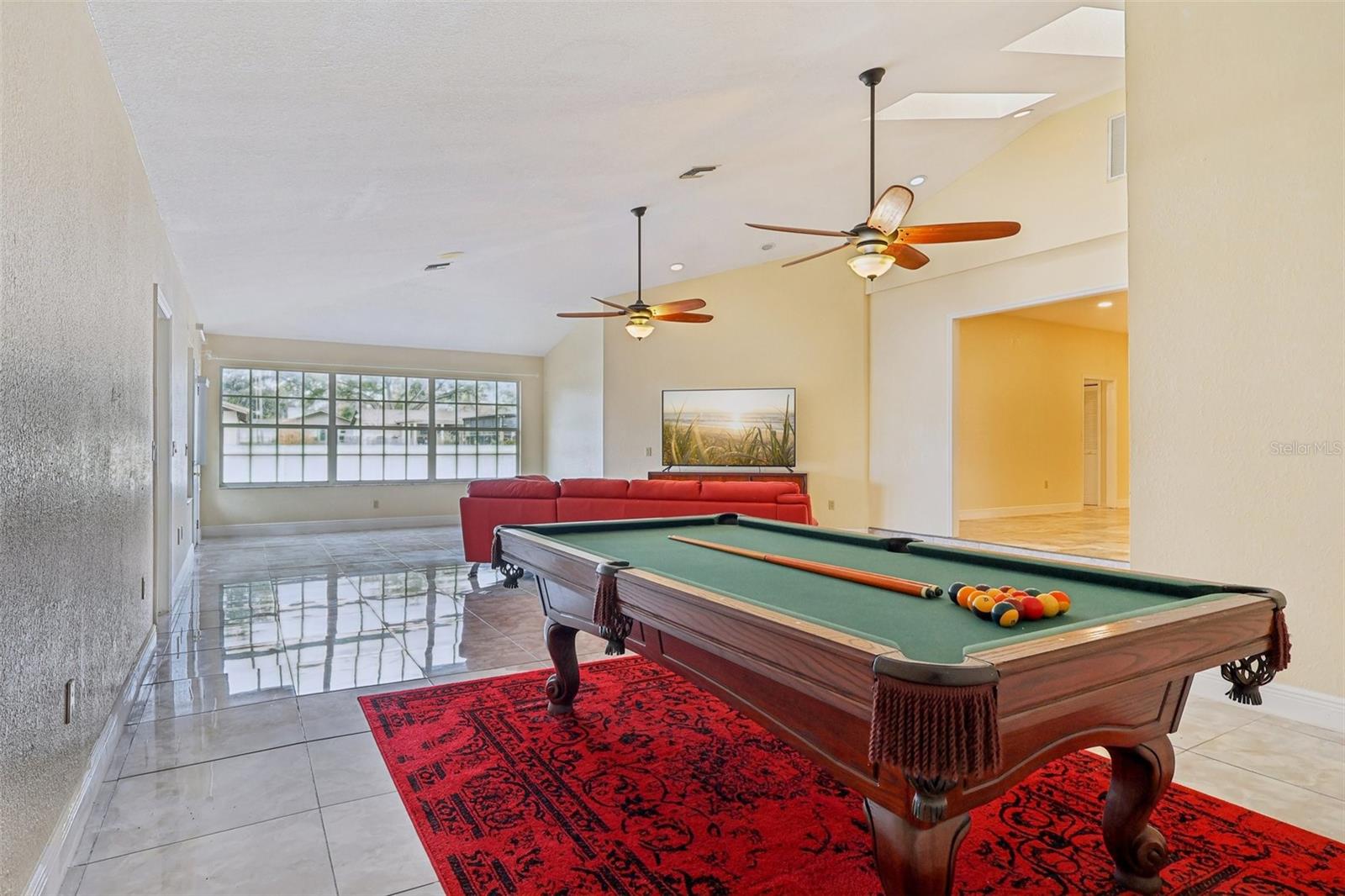 Image 5 of 49 For 7026 Pinehaven Drive