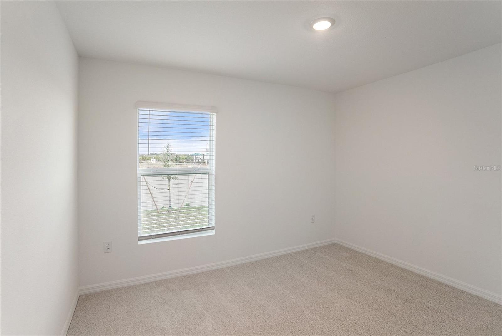 Image 17 of 25 For 458 Warm Heron Place