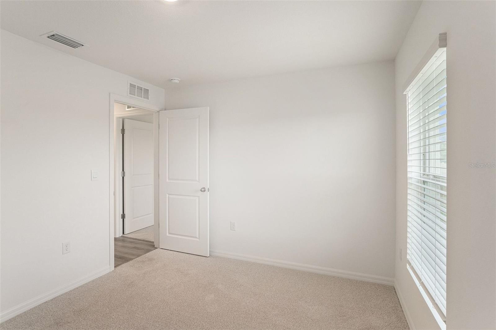 Image 18 of 25 For 458 Warm Heron Place