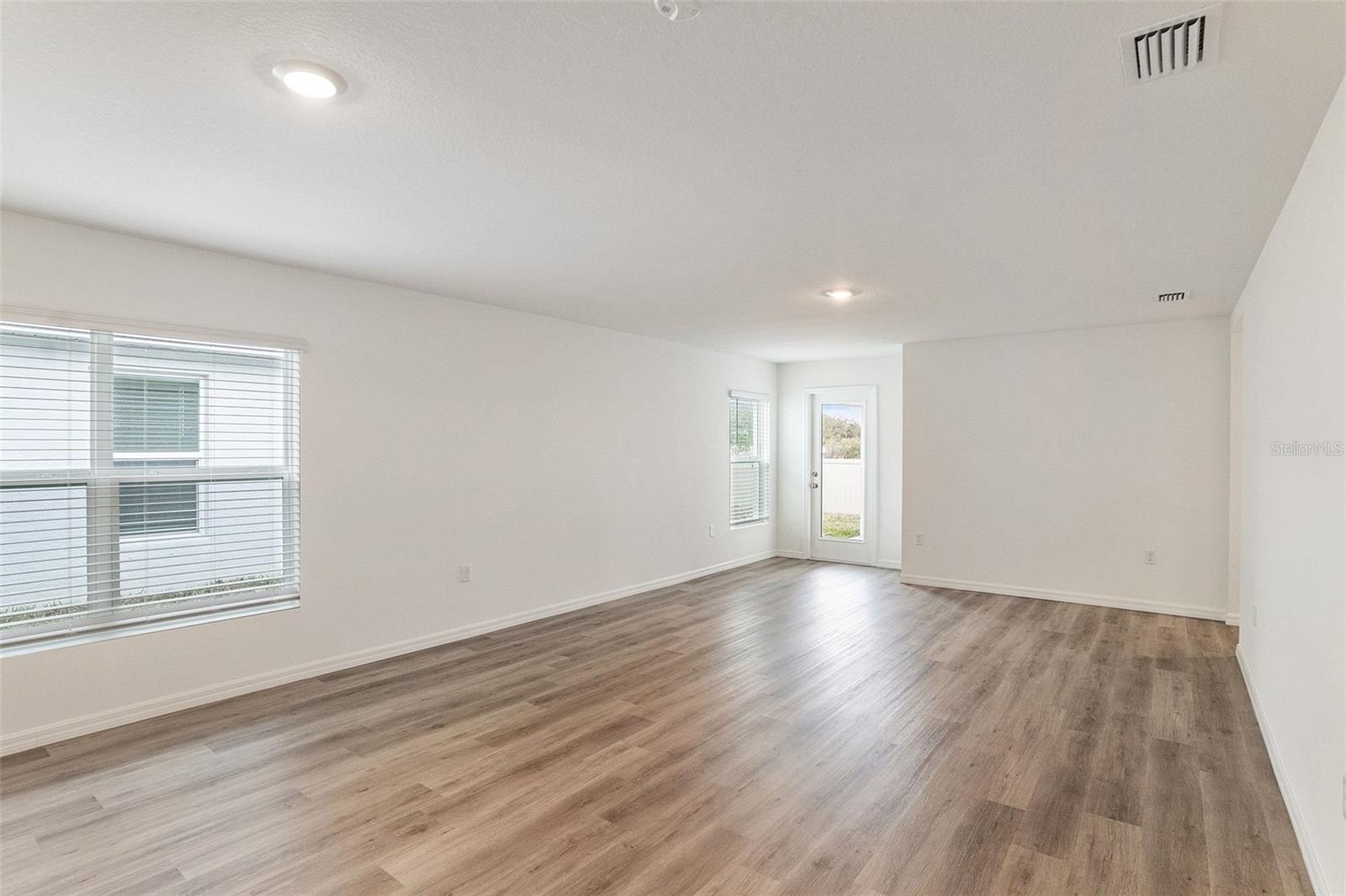 Image 6 of 25 For 458 Warm Heron Place