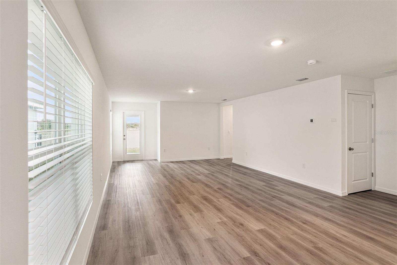 Image 7 of 25 For 458 Warm Heron Place