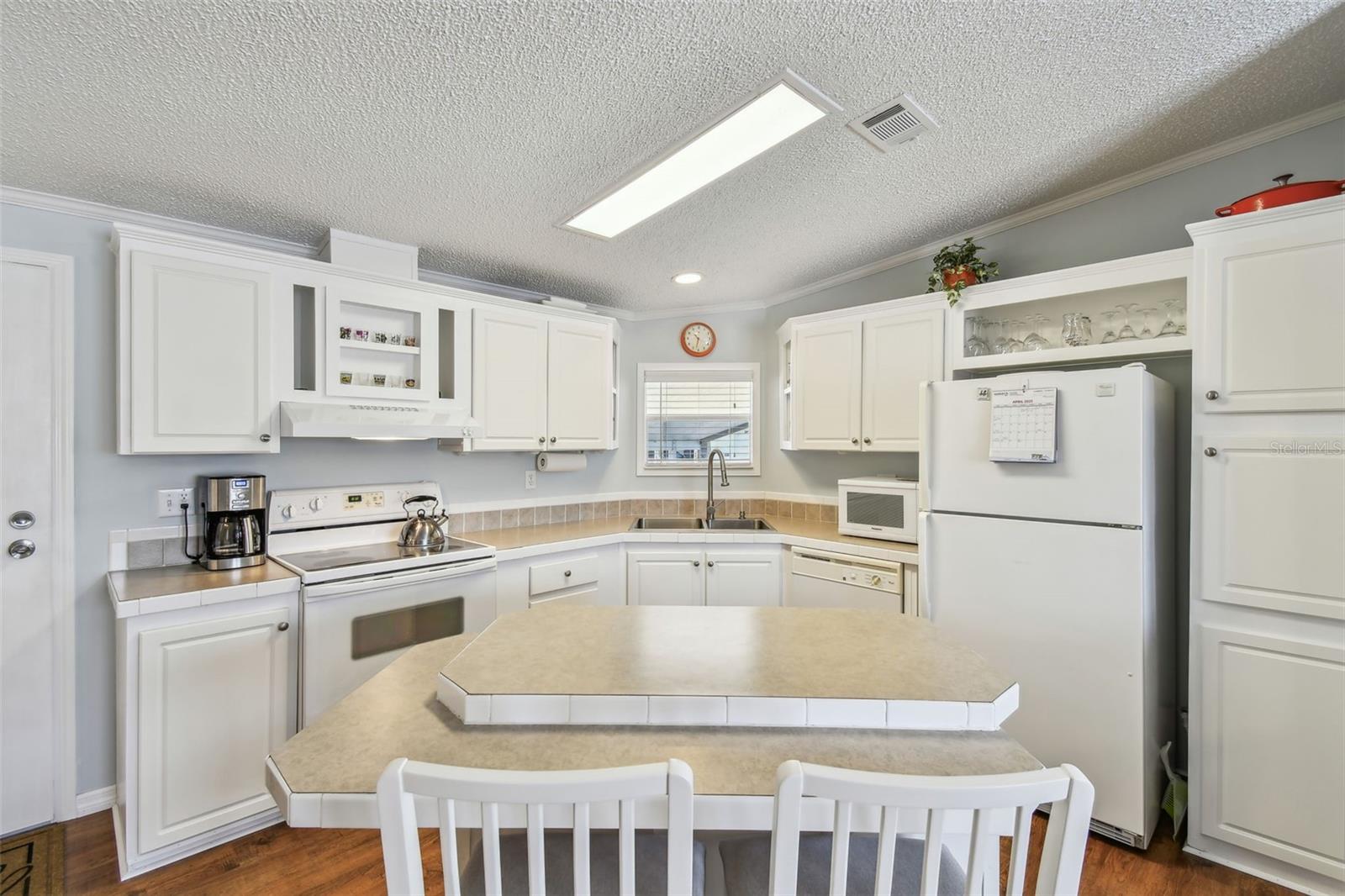 Image 13 of 72 For 34504 Rose Drive N