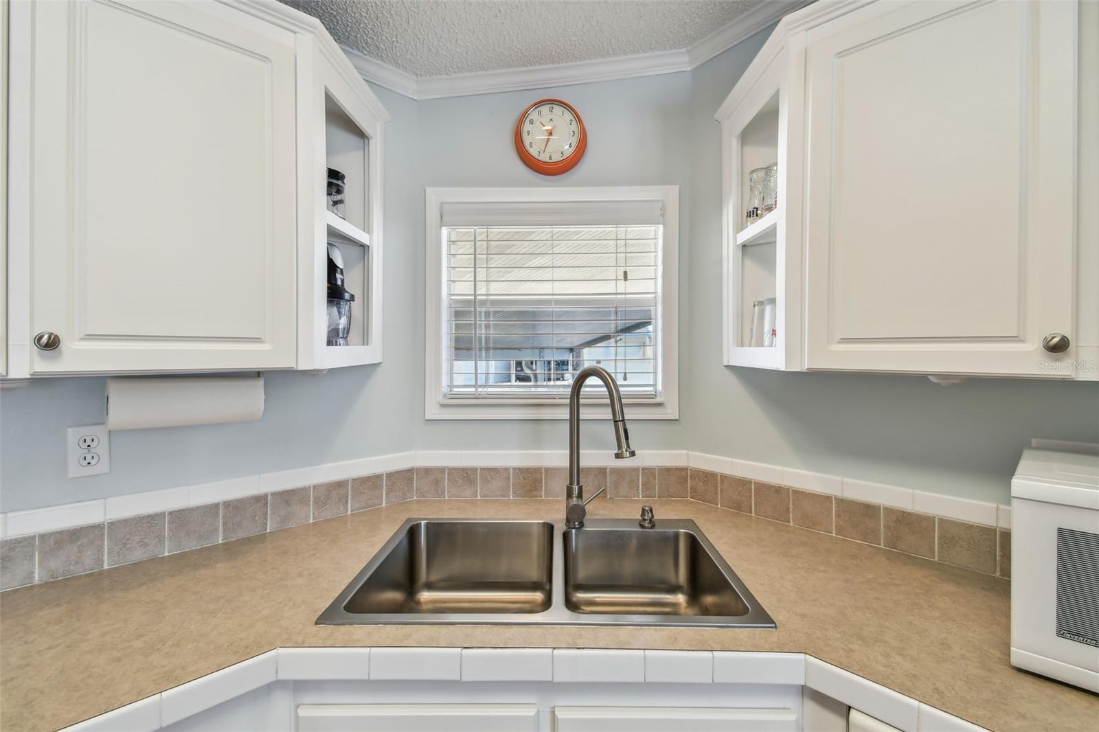 Image 14 of 72 For 34504 Rose Drive N