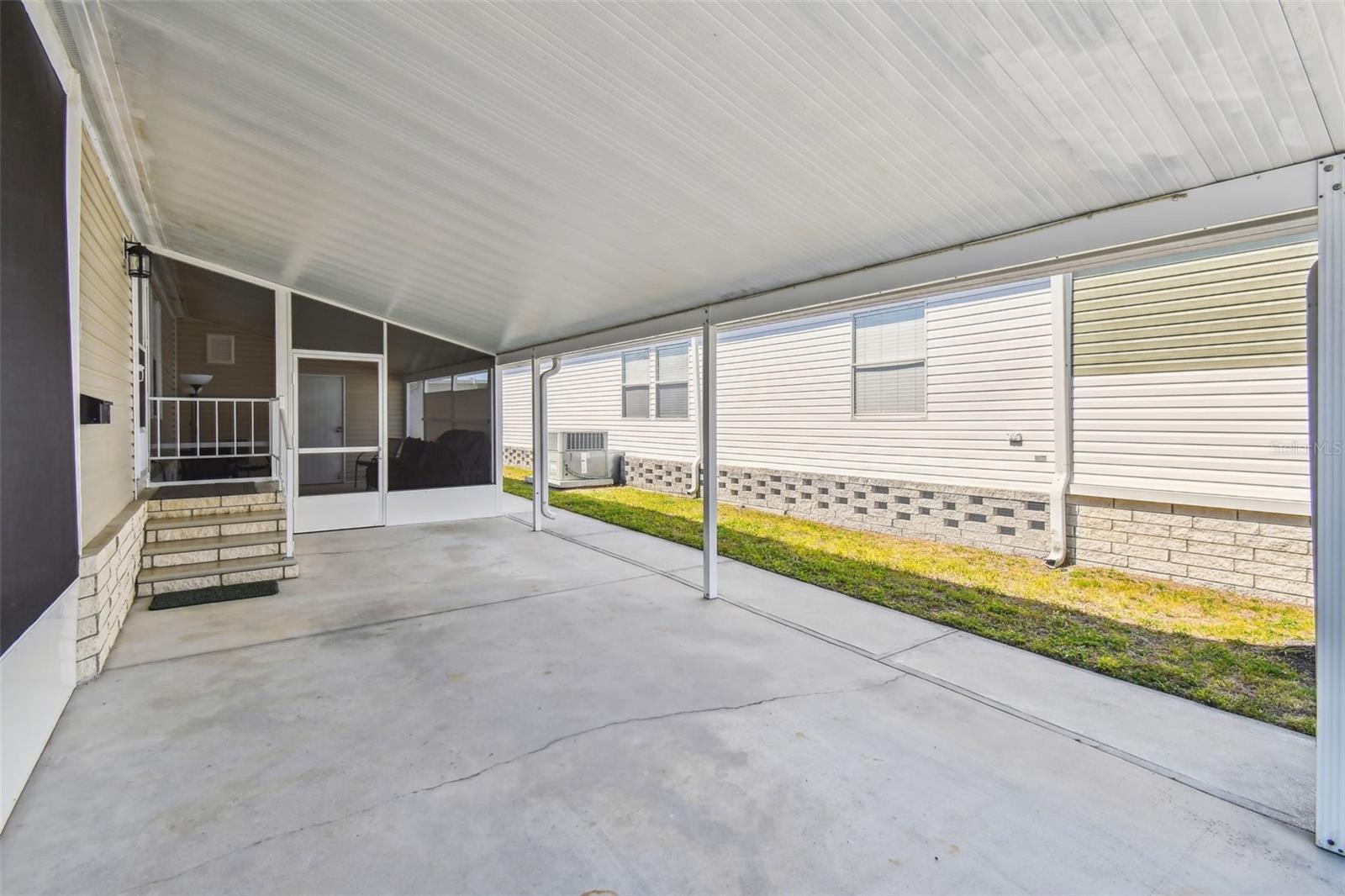 Image 5 of 72 For 34504 Rose Drive N