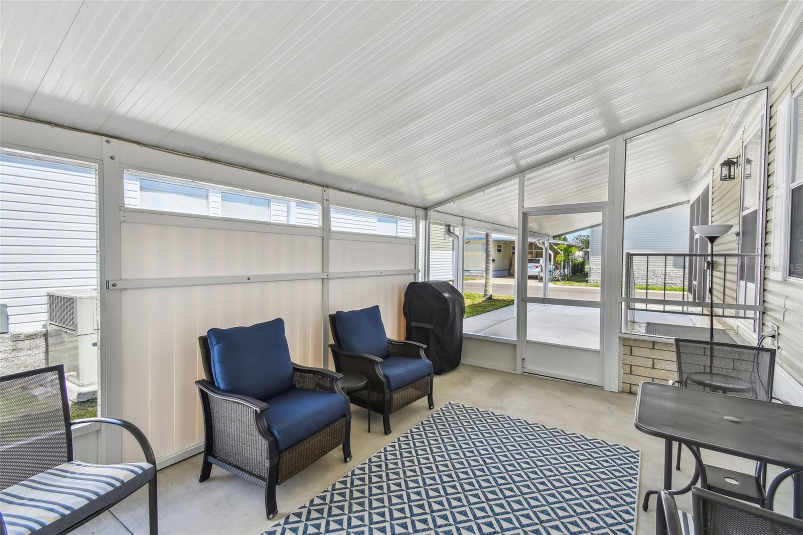 Image 7 of 72 For 34504 Rose Drive N