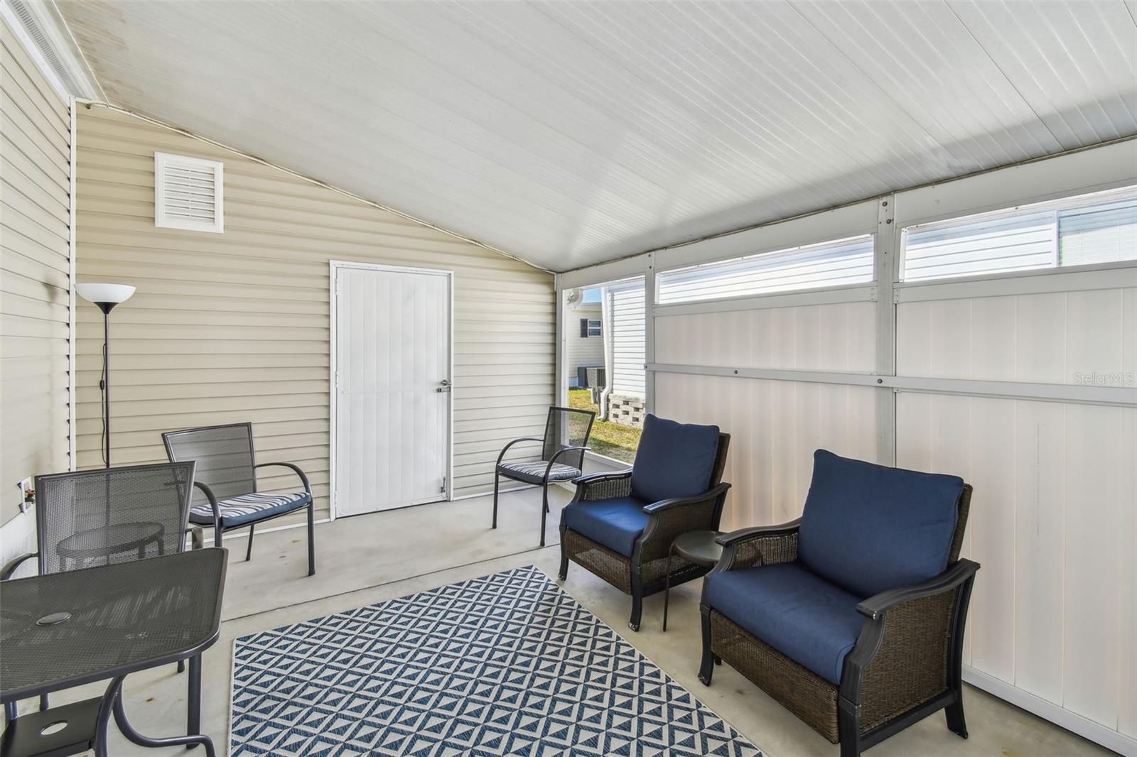 Image 9 of 72 For 34504 Rose Drive N