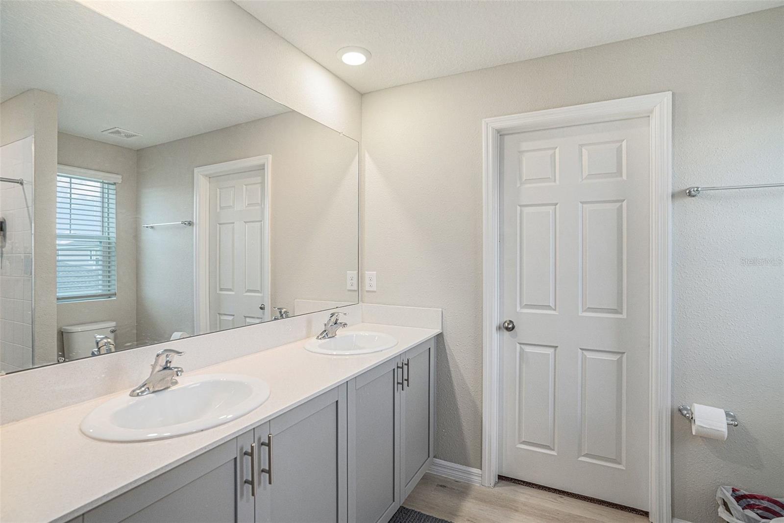 Image 13 of 29 For 12940 Hawkstone Trail Boulevard