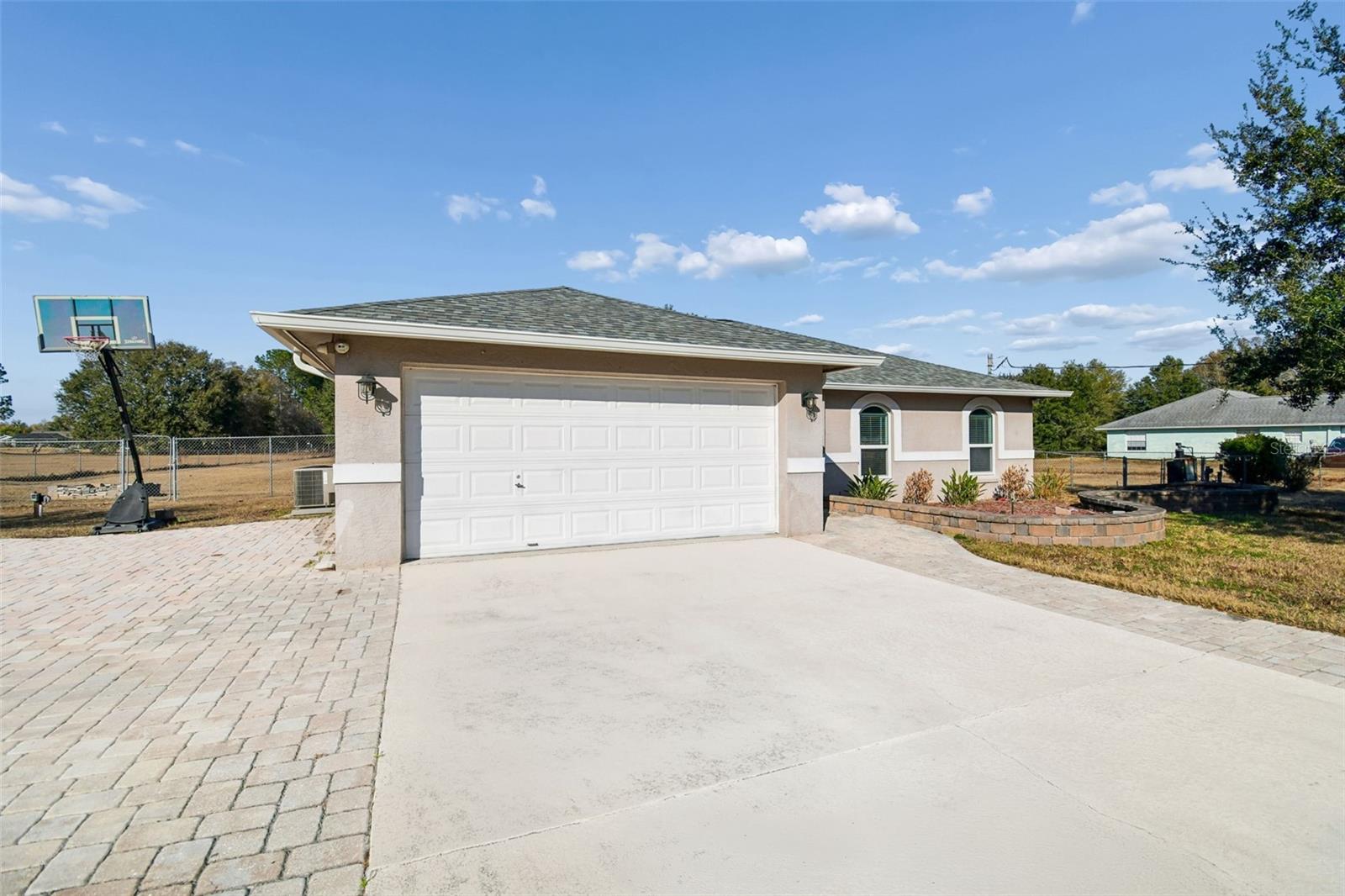 Image 2 of 71 For 31609 Hunt Club Lane