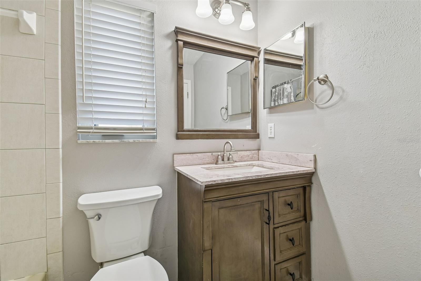 Image 30 of 71 For 31609 Hunt Club Lane