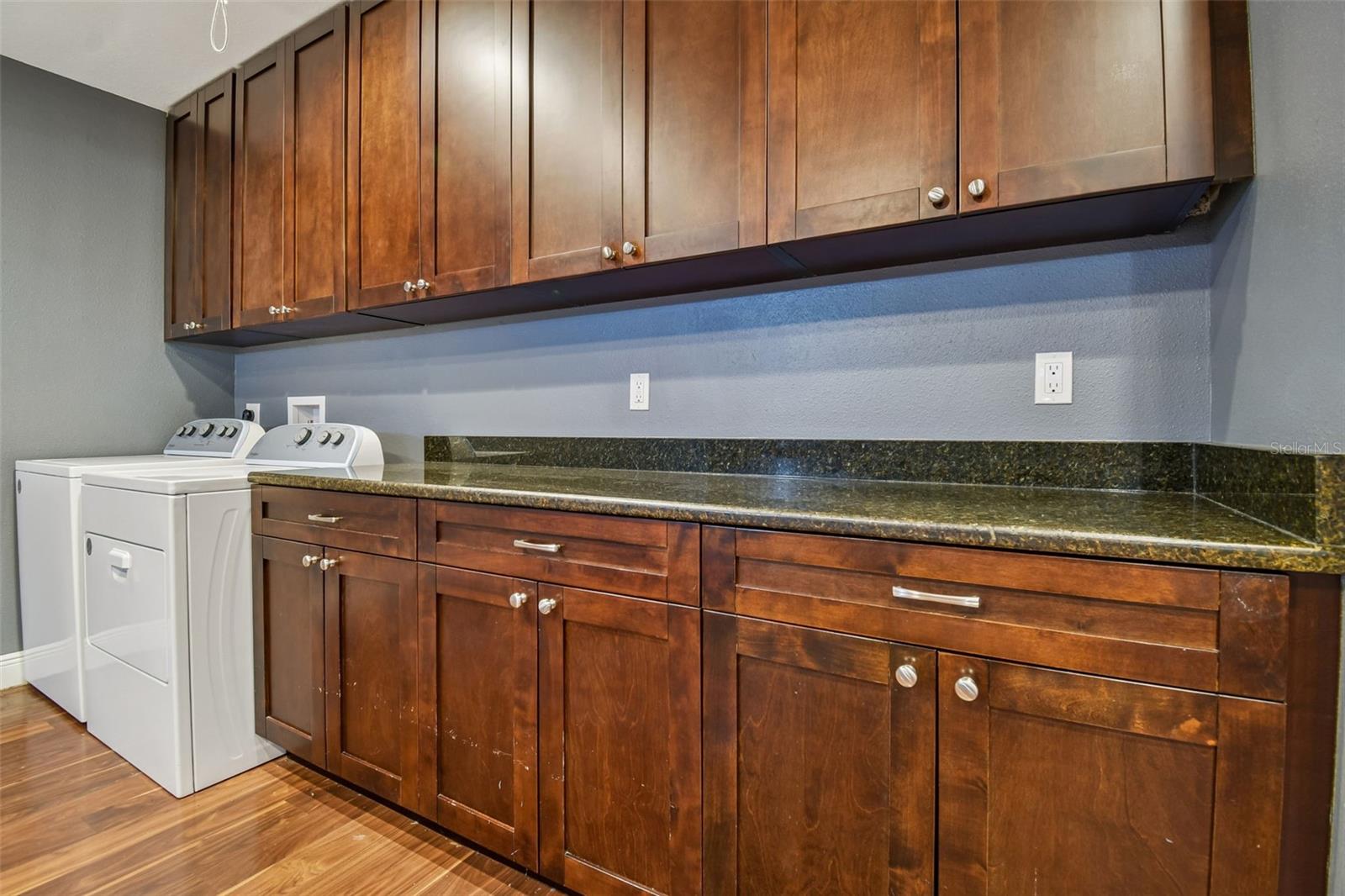 Image 39 of 71 For 31609 Hunt Club Lane