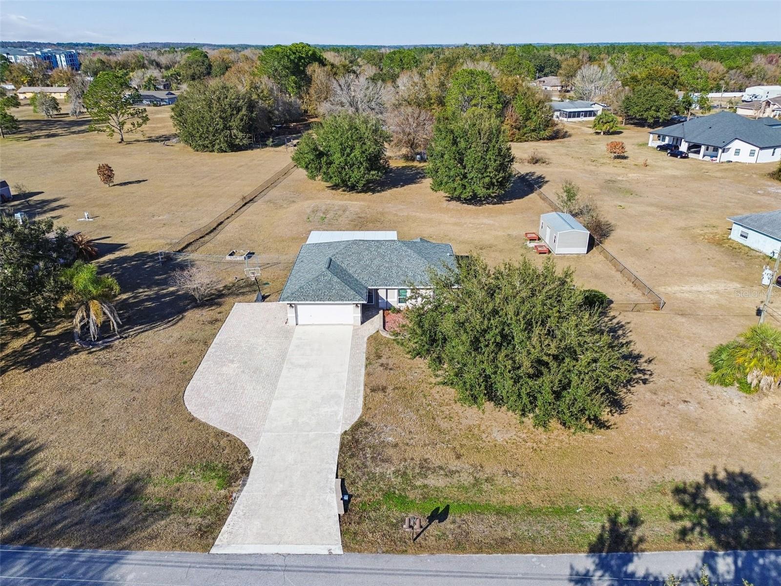 Image 4 of 71 For 31609 Hunt Club Lane