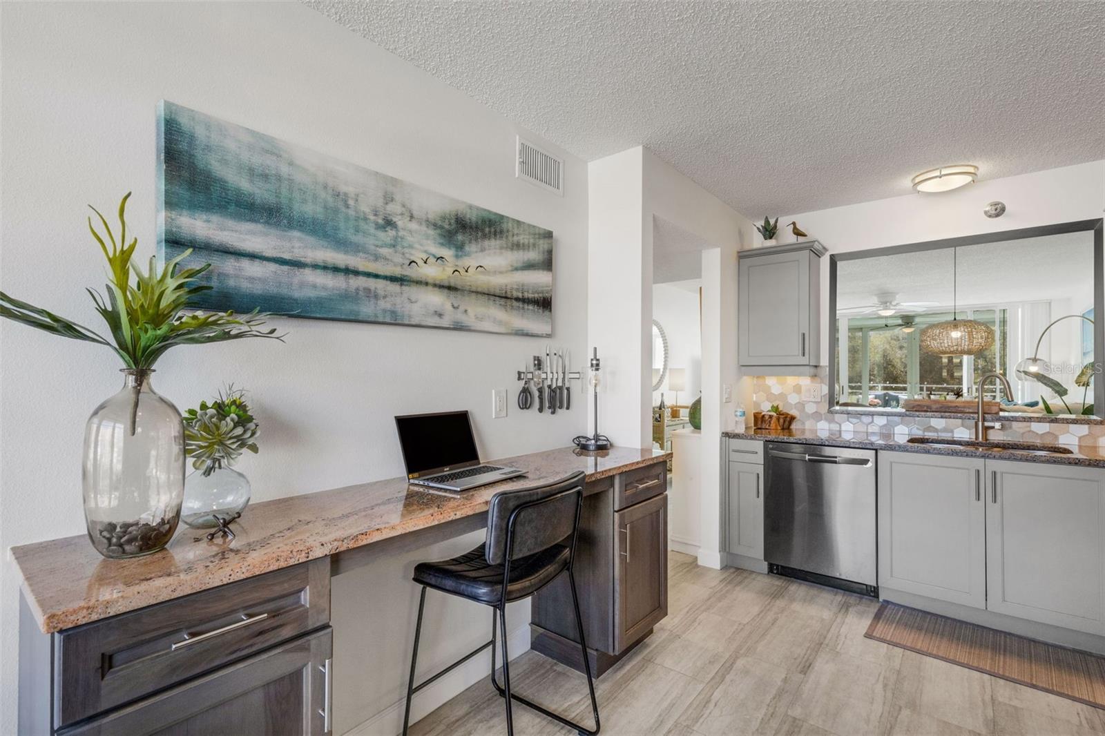 Image 11 of 58 For 4460 Fairways Boulevard 105