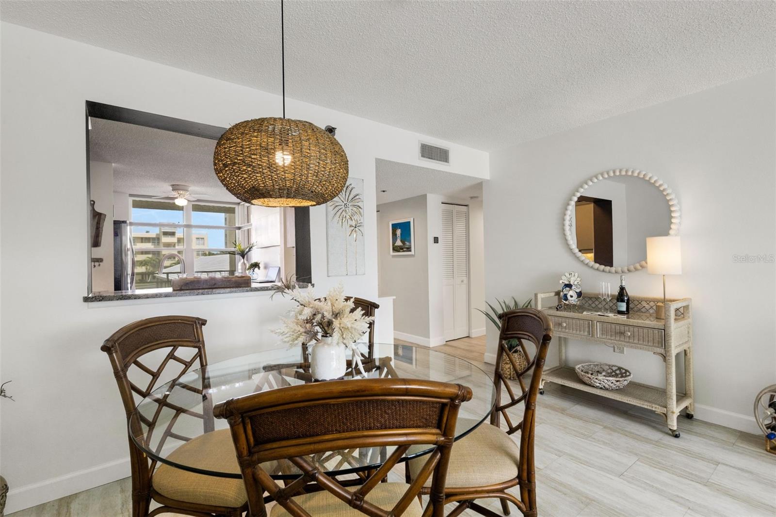 Image 23 of 58 For 4460 Fairways Boulevard 105