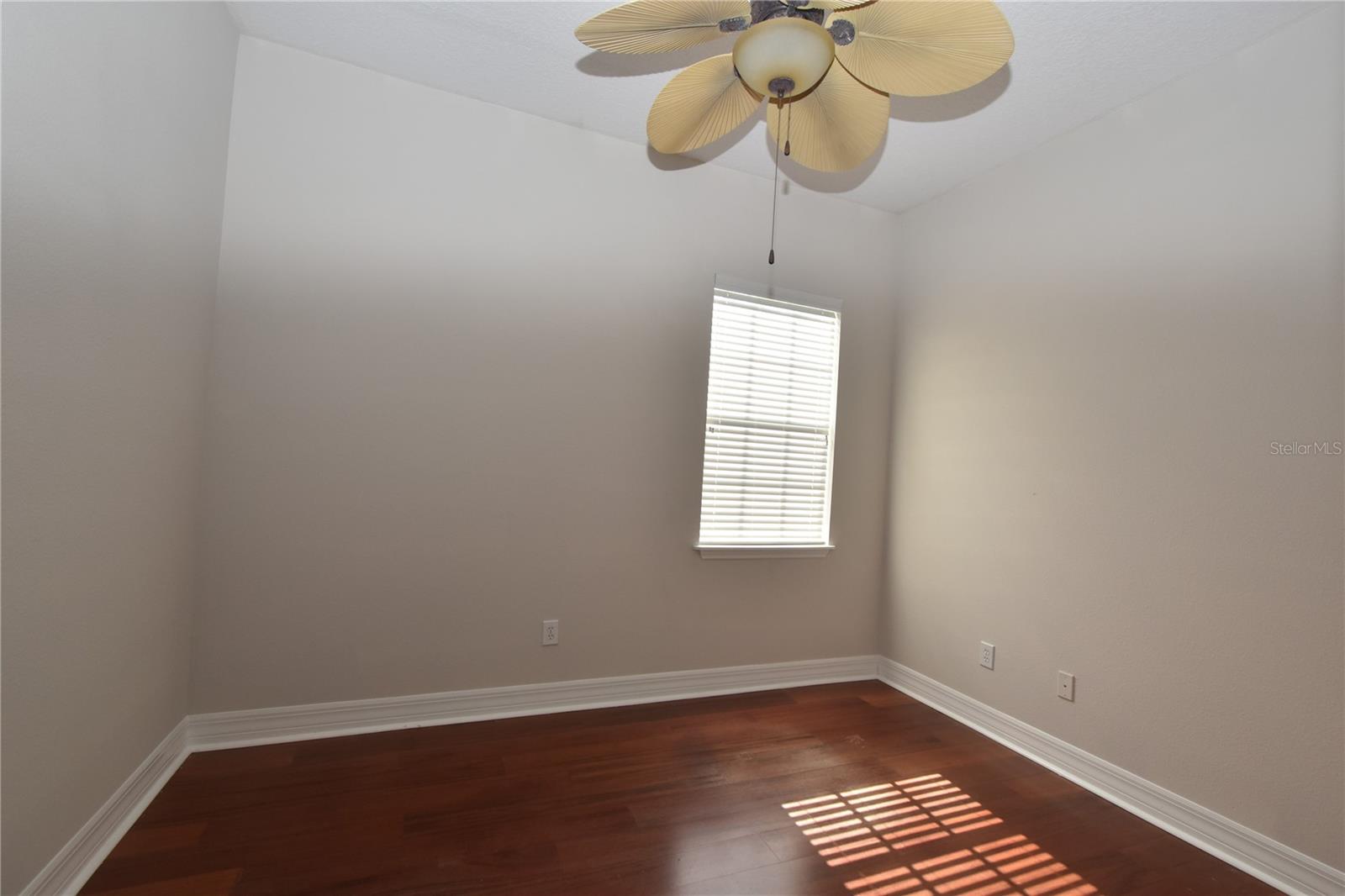 Image 10 of 17 For 1007 Edison Park Court