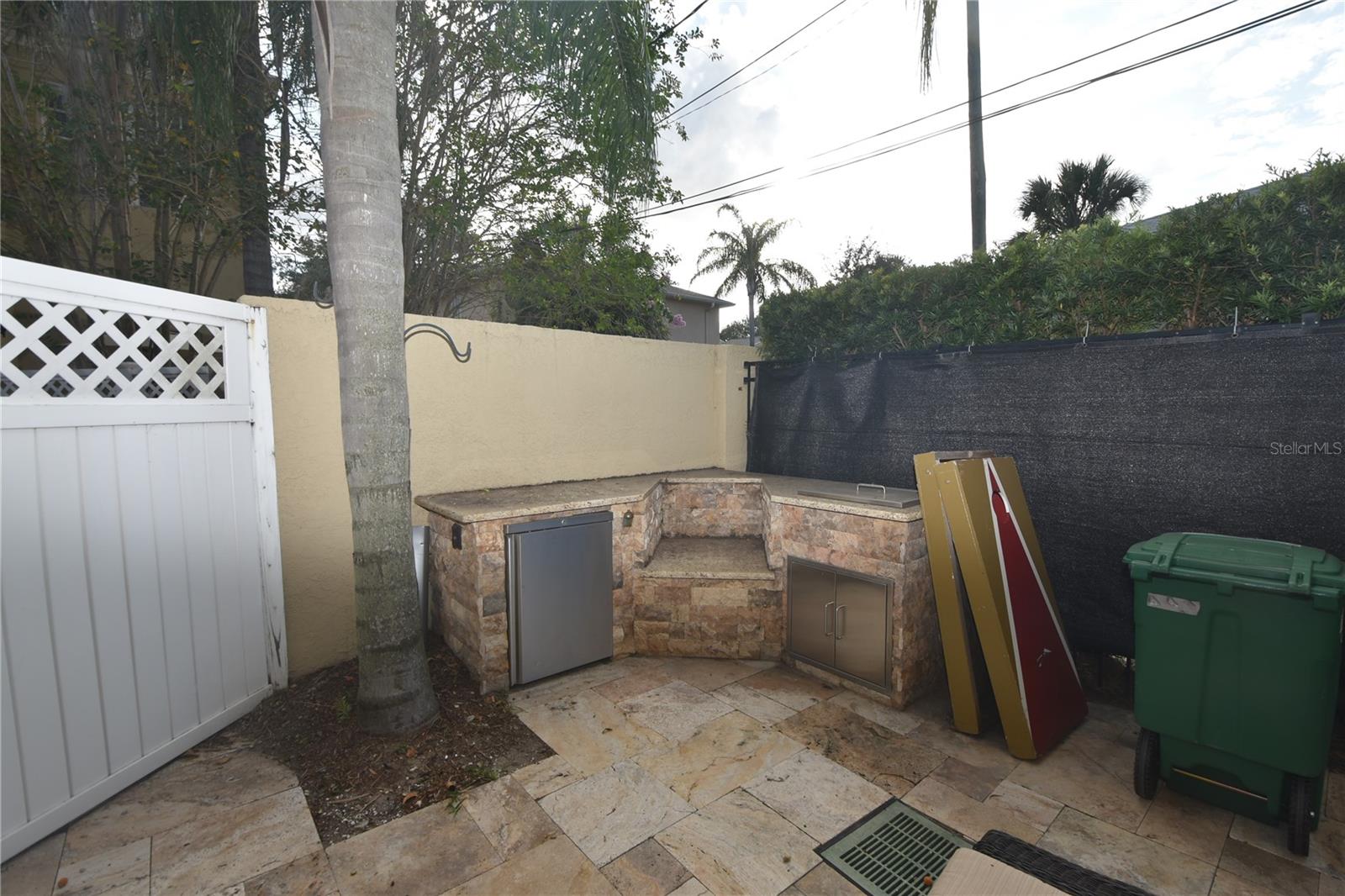 Image 15 of 17 For 1007 Edison Park Court