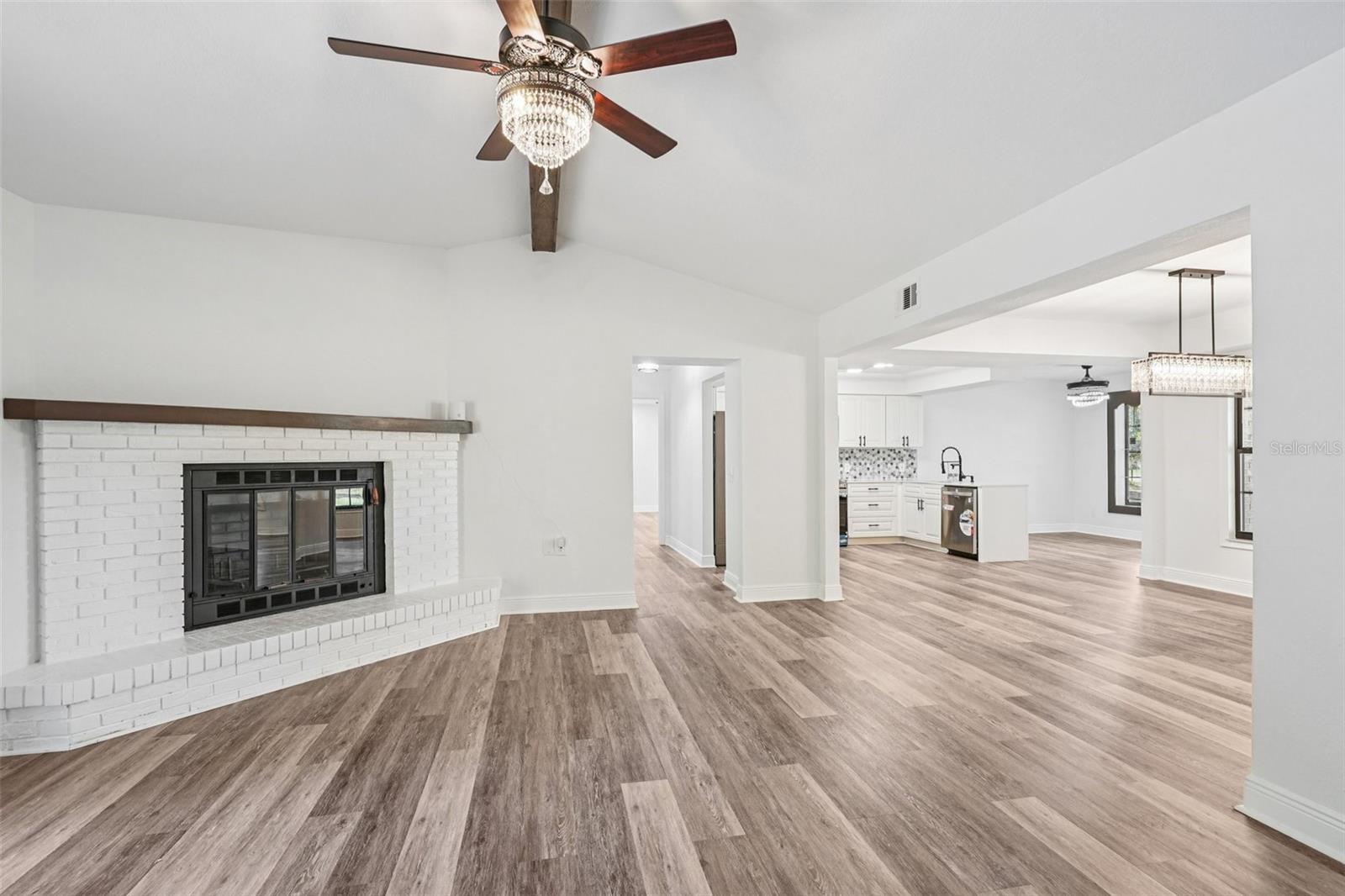 Image 11 of 39 For 5045 132nd Place