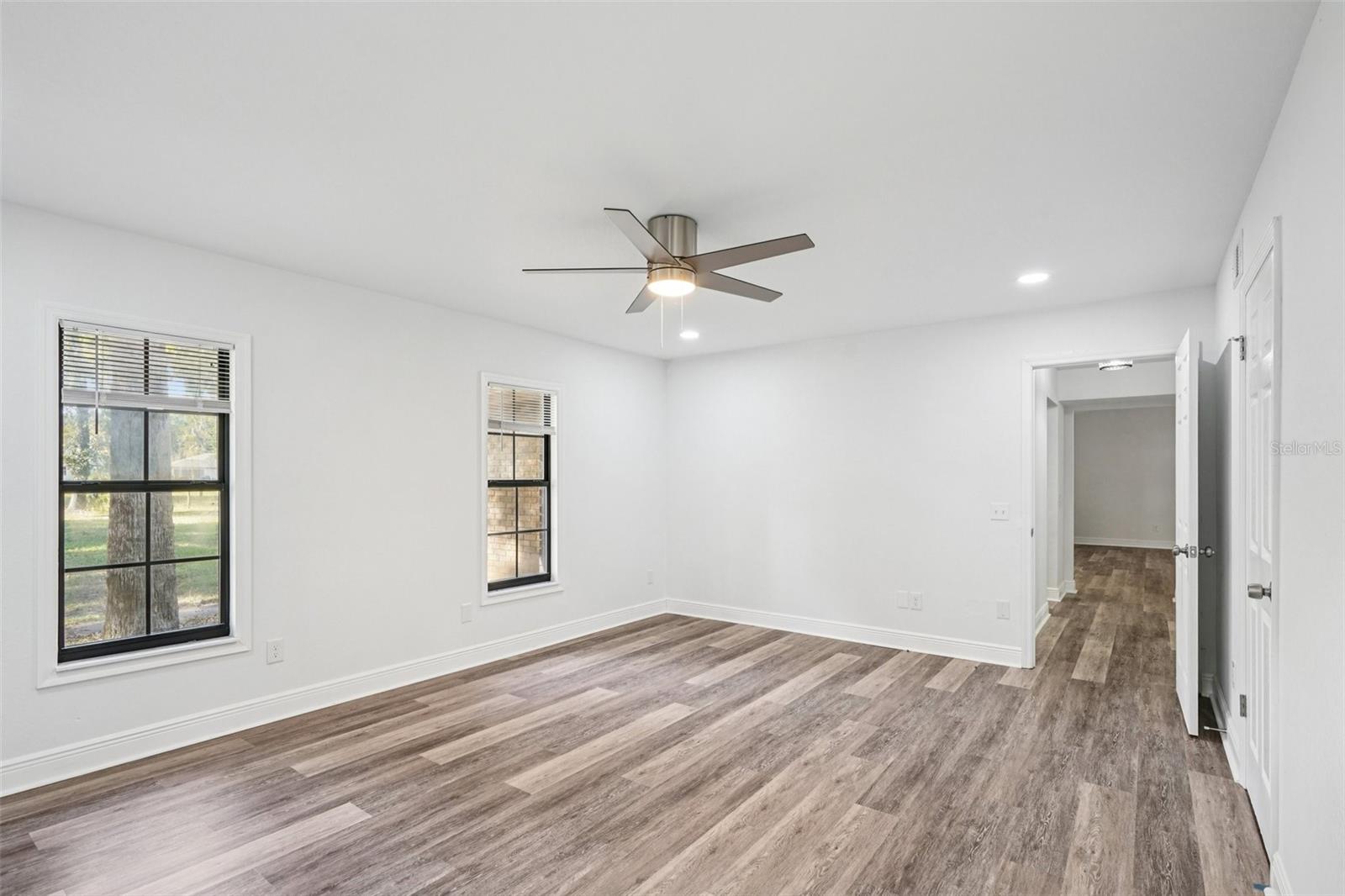 Image 21 of 39 For 5045 132nd Place