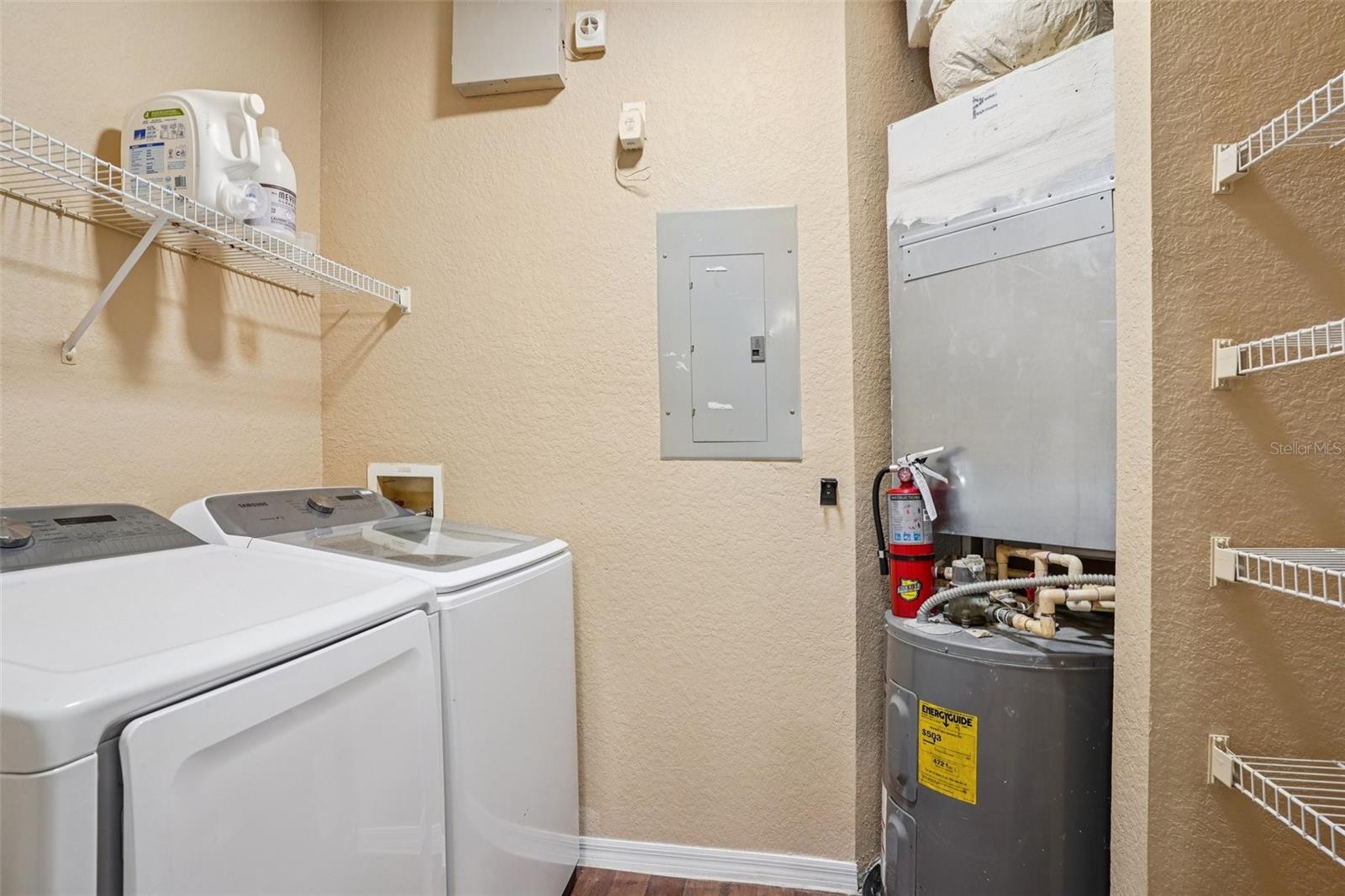 Image 21 of 27 For 835 Grand Regency Point 101